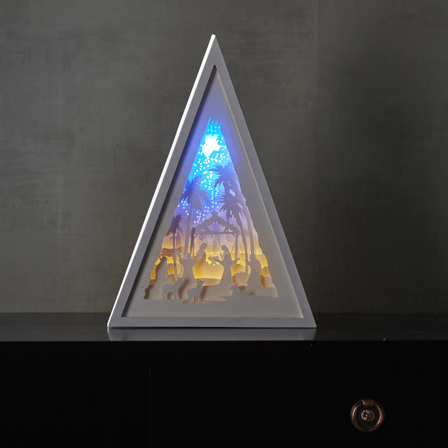 LED-Bild mehrdimensional "Krippe" - weiss - 8 LED - Batterie - Timer - H: 30,5cm - B: 22cm