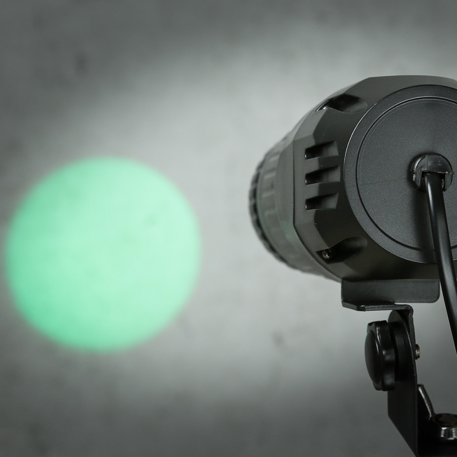 Spiegelkugel Komplettset 30cm mit Motor, 9W LED Pinspot (RGB) und Montagematerial PROFI