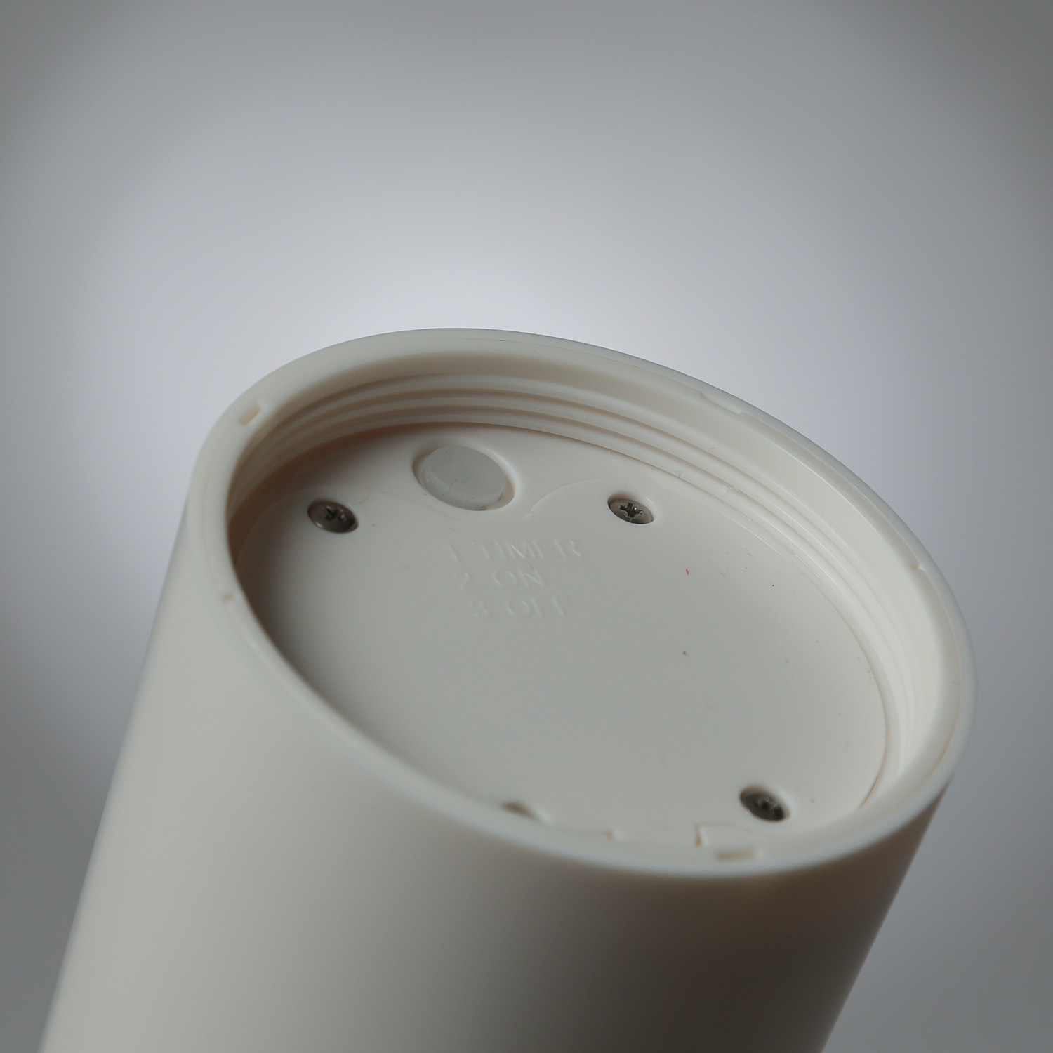 LED Kerze THEA - Kunststoff - Timer - H: 15cm - D: 8,4cm - bis zu 2500 Std. - für Außen - weiß