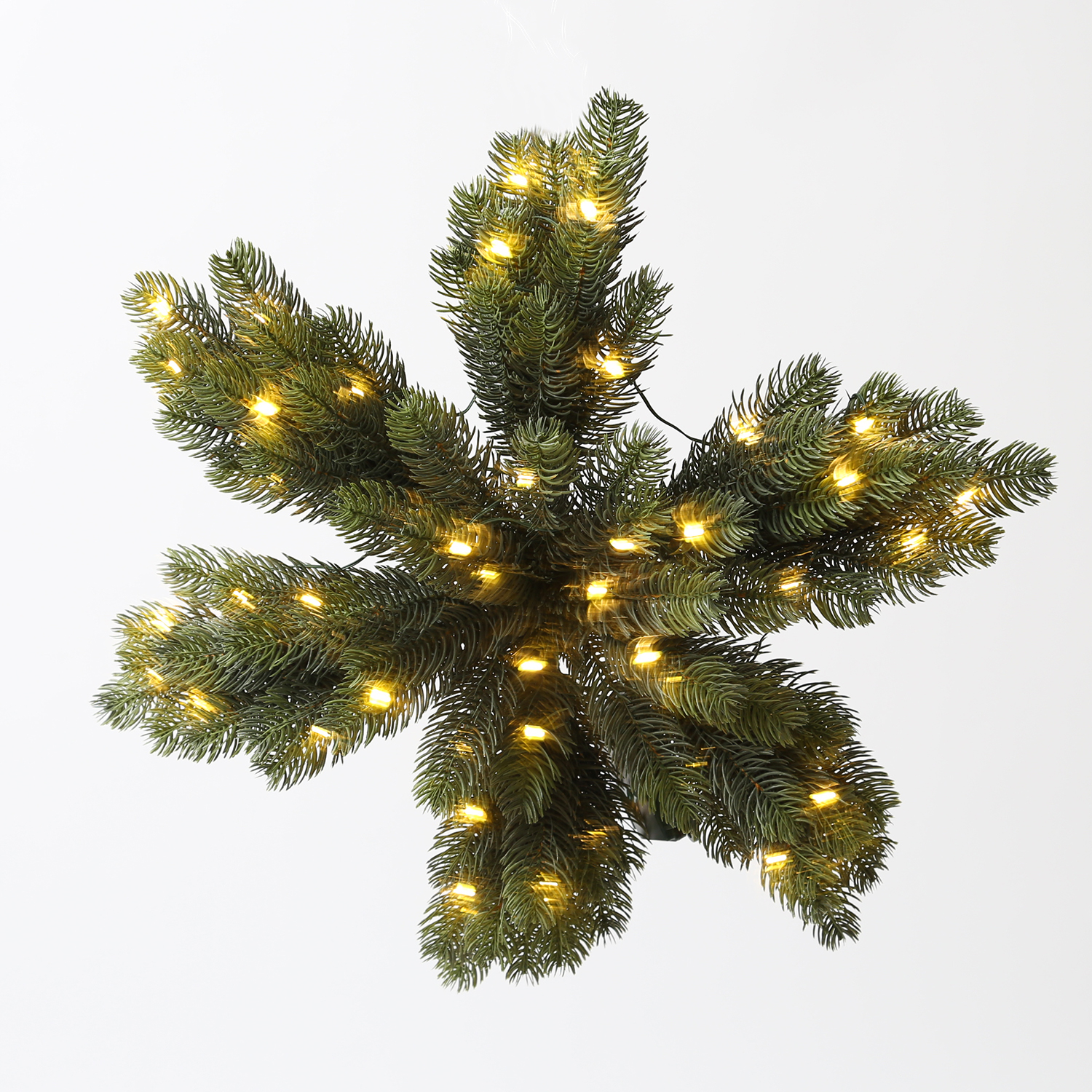 Tannenkranz - sternförmig - Kunststoff - 50 warmweiße LED - D: 50cm - Timer - Batterie - grün
