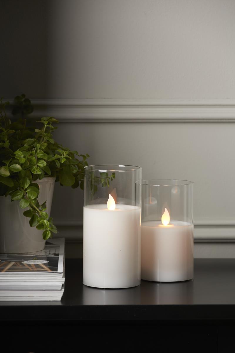 LED Kerze/Windlicht "Twinkle" - Echtwachs - mechanische Flamme - Timer - H: 12,5cm - weiß