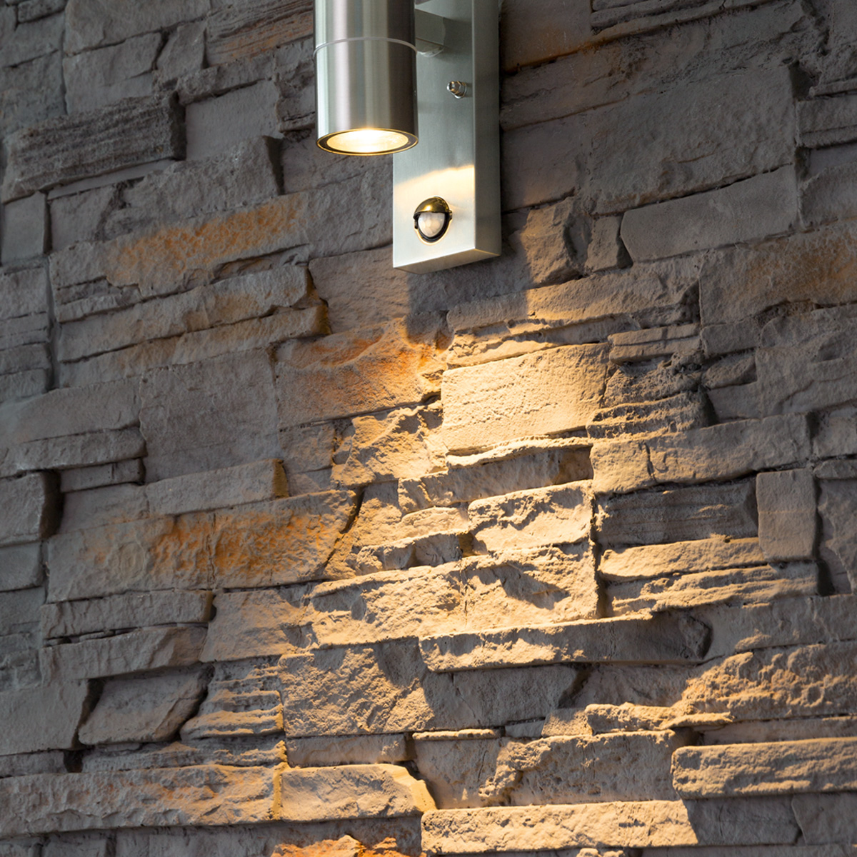 Wandleuchte GRENADA Sensor - GU10 - Edelstahl - 163x110mm - unten - integrierter Bewegungsmelder