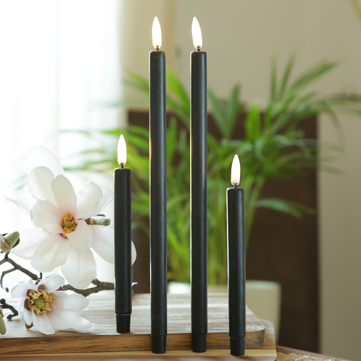 LED Stabkerzen THEA - dünne Tafelkerzen - Echtwachs - H: 16,6cm - D: 1,3cm - schwarz - 2 Stück