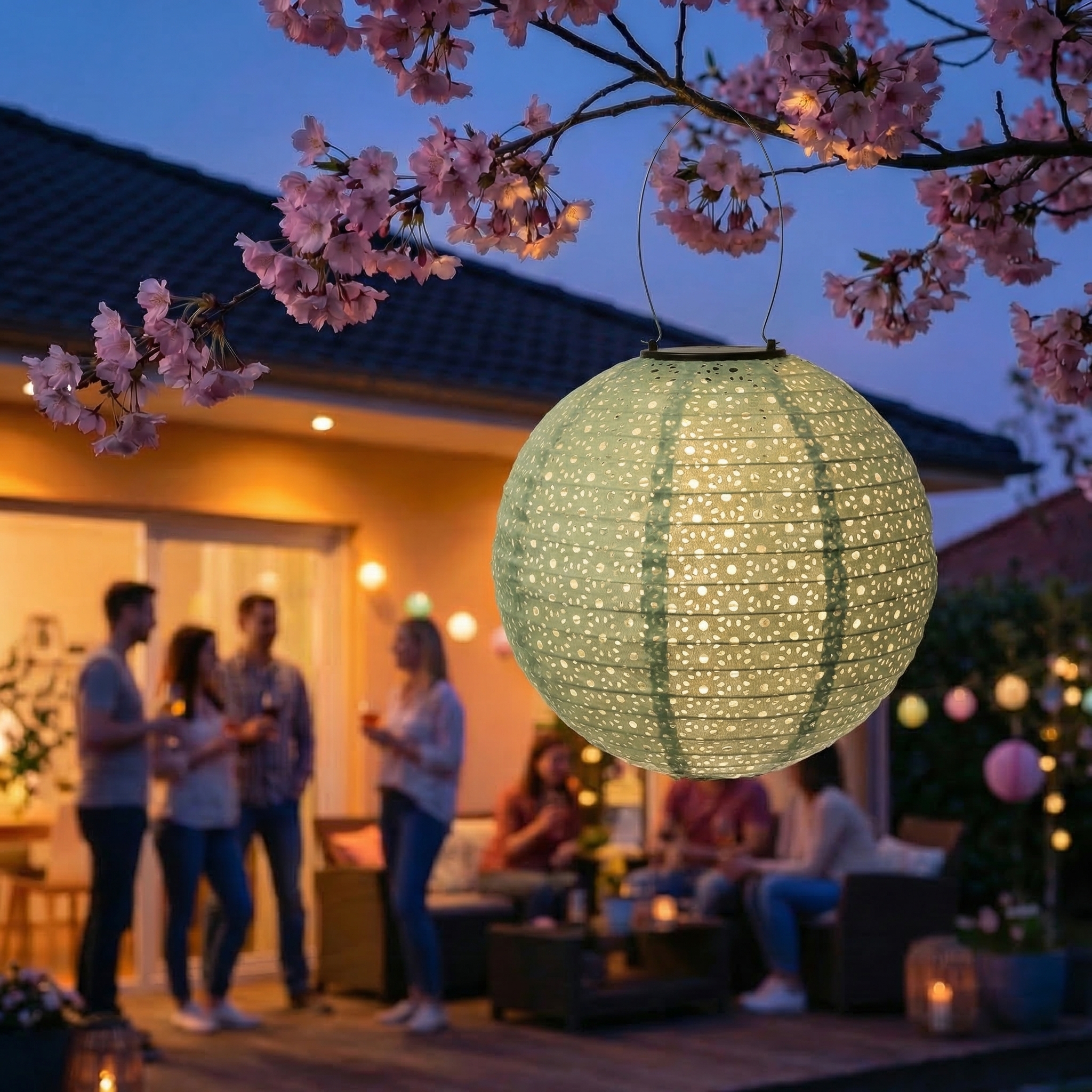 LED Solar Lampions - mit Blumenmuster - warmweiß - H: 25cm - D: 25cm - Lichtsensor - bunt - 4er Set
