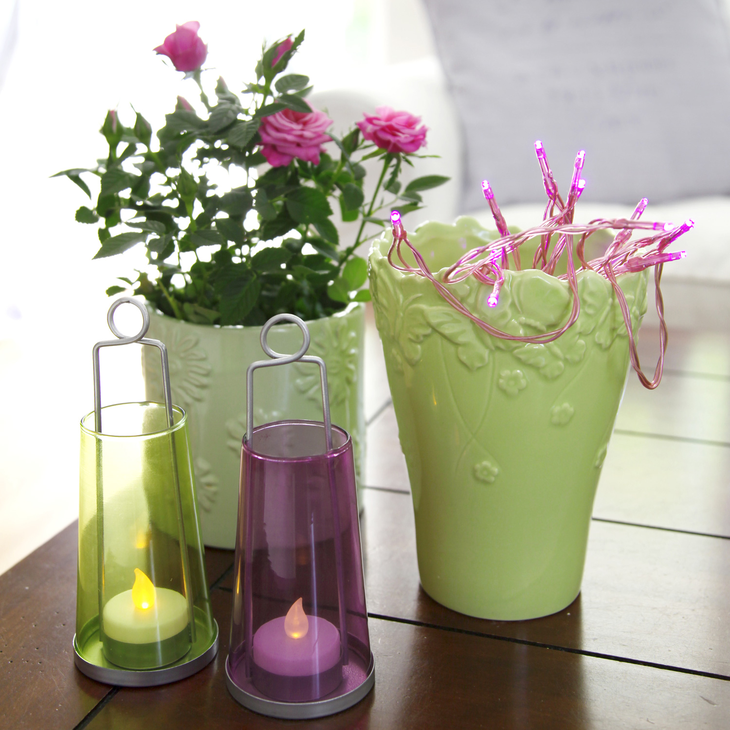 LED-Lichterkette | TRENDLITES | Indoor | Batteriebetrieb | Timer | 2.10m | pinkes Kabel | 15x pinke LEDs