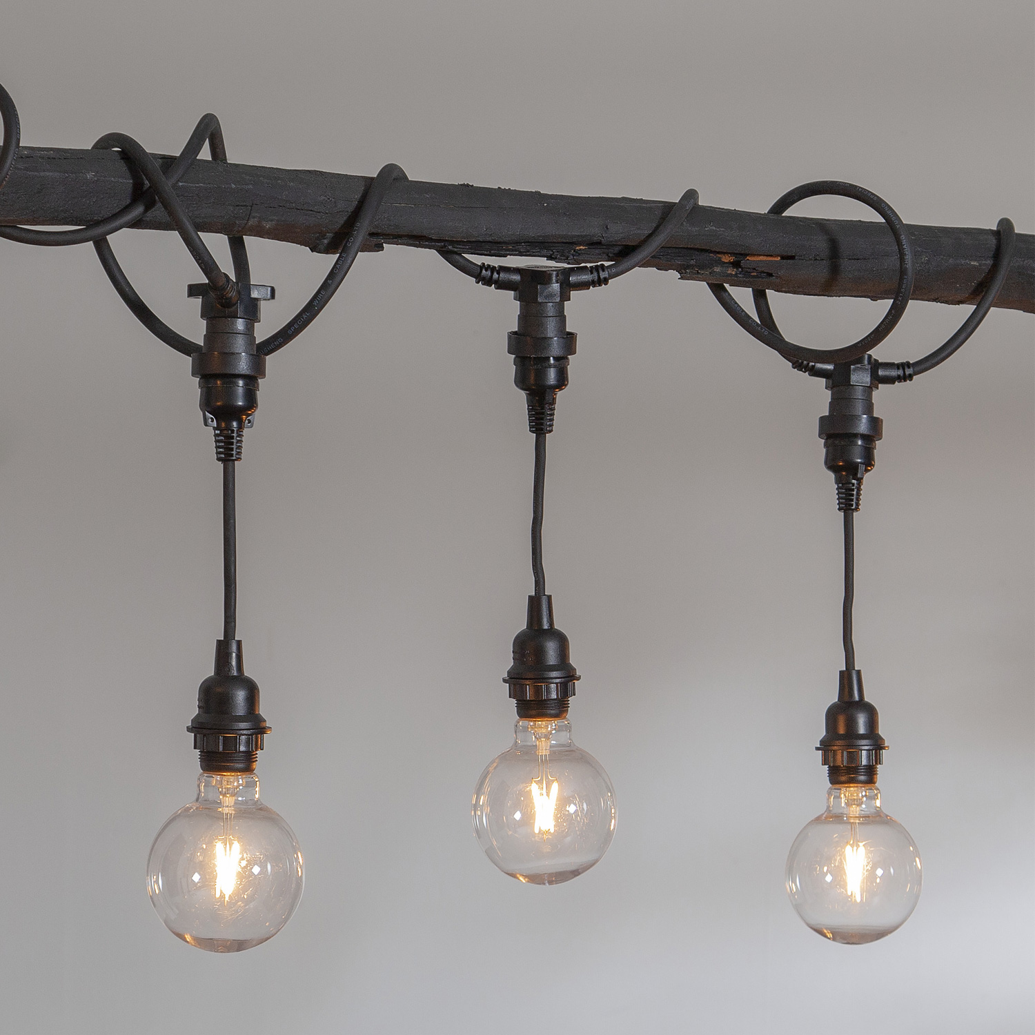 Verlängerung für E27-Fassungen für Lichterkette - L: 22cm - 1 Stück - outdoor - schwarz