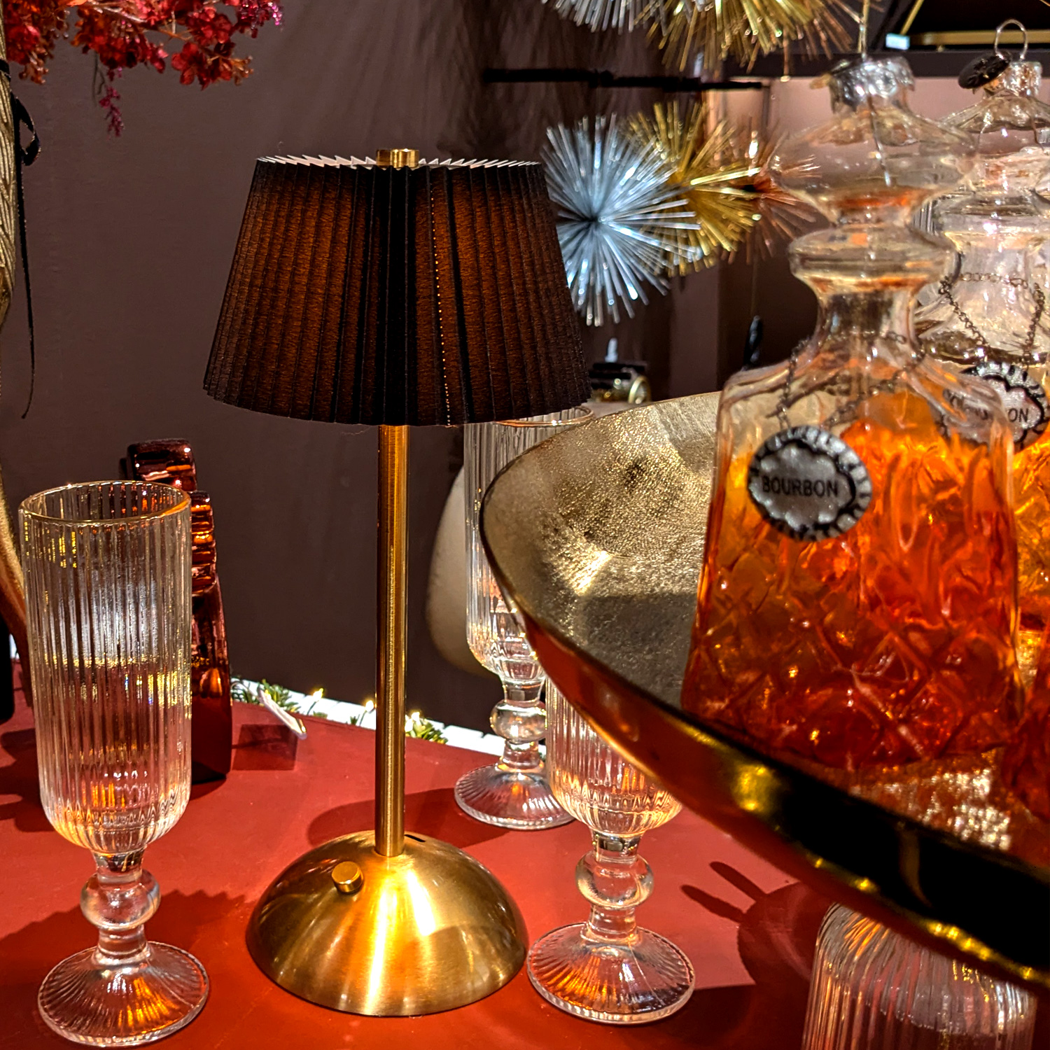 LED Tischlampe GENUA - wiederaufladbar per USB - 3 Lichtfarben - dimmbar - H:30,5cm - schwarz