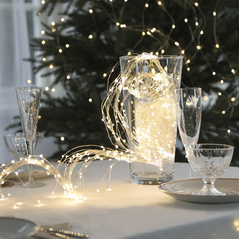 LED Lichtbündel "Dew Drop" - 125 warmweiße LED auf 10 silbernen Drähten - 2000K - 1,4m - inkl. Trafo