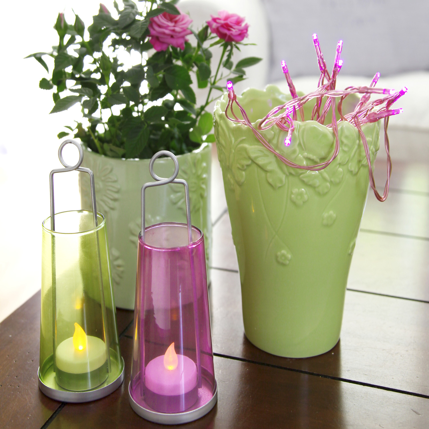 LED-Lichterkette | TRENDLITES | Indoor | Batteriebetrieb | Timer | 2.10m | pinkes Kabel | 15x pinke LEDs