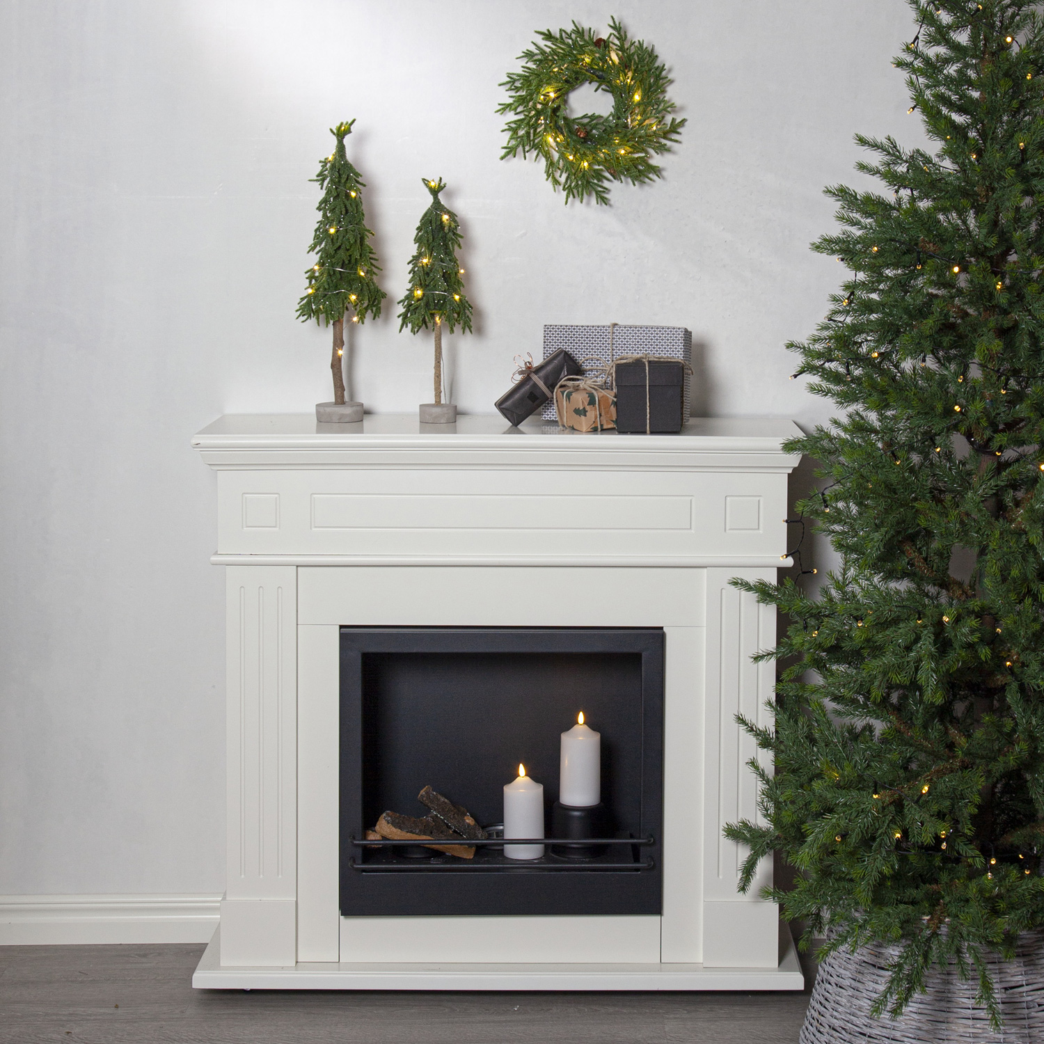 LED Tannenbaum Lummer - stehend - Tischbaum - 10 warmweiße LED - H: 45cm - Batteriebetrieb - grün