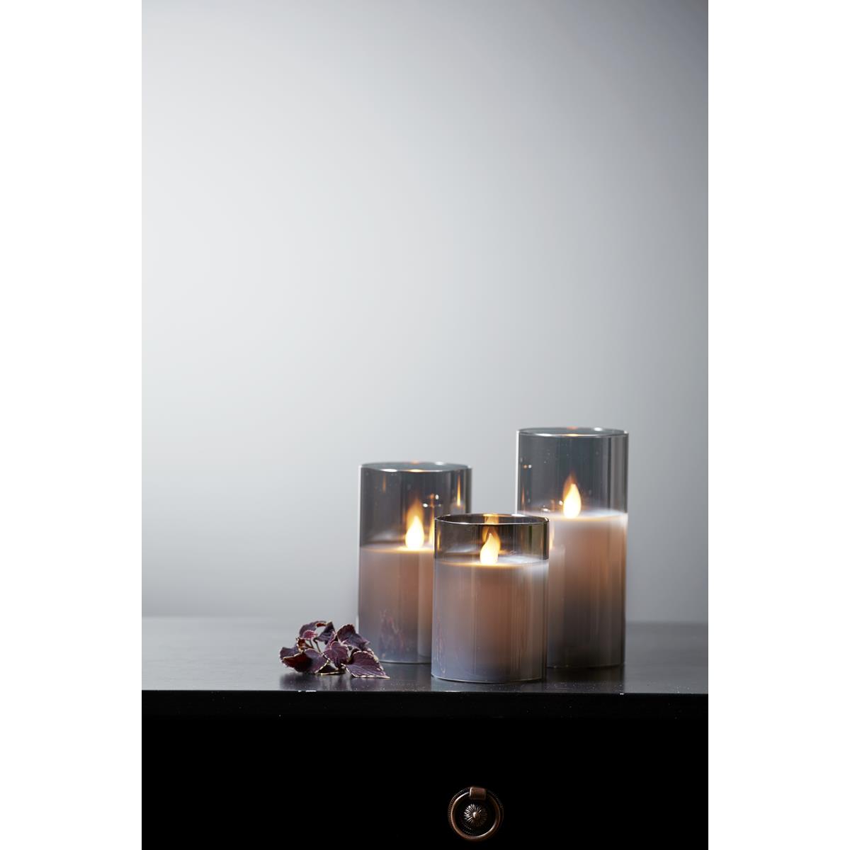 LED Kerze/Windlicht "Twinkle" - Echtwachs - mechanische Flamme - Timer - H: 12,5cm - rauchschwarz LED Kerze/Windlicht "Twinkle" - Echtwachs - mechanische Flamme - Timer - H: 12,5cm - rauchschwarz