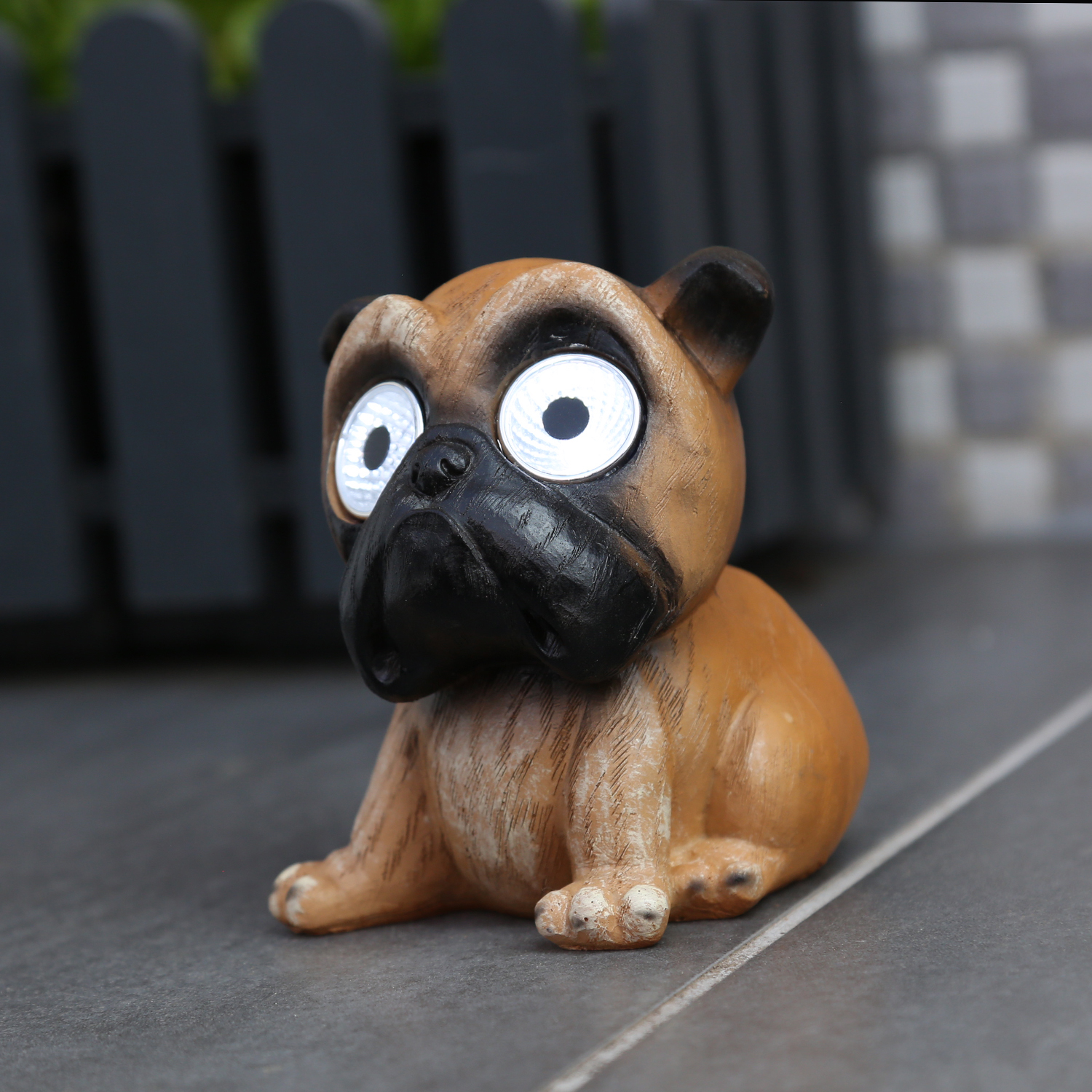 LED Solar Hund KIRA - Gartenfigur - 2 kaltweiße LED - Dämmerungssensor - H: 11cm - braun, schwarz