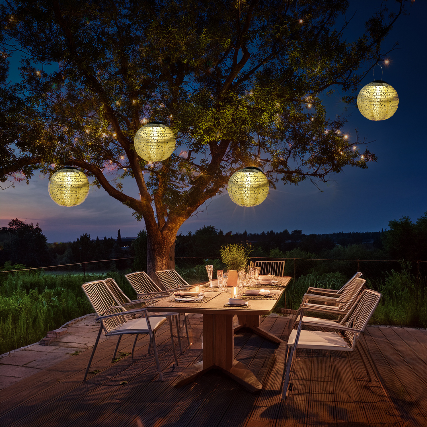 LED Solar Lampion - mit Blumenmuster - warmweiße LED - H: 25cm - D: 25cm - Lichtsensor - beige