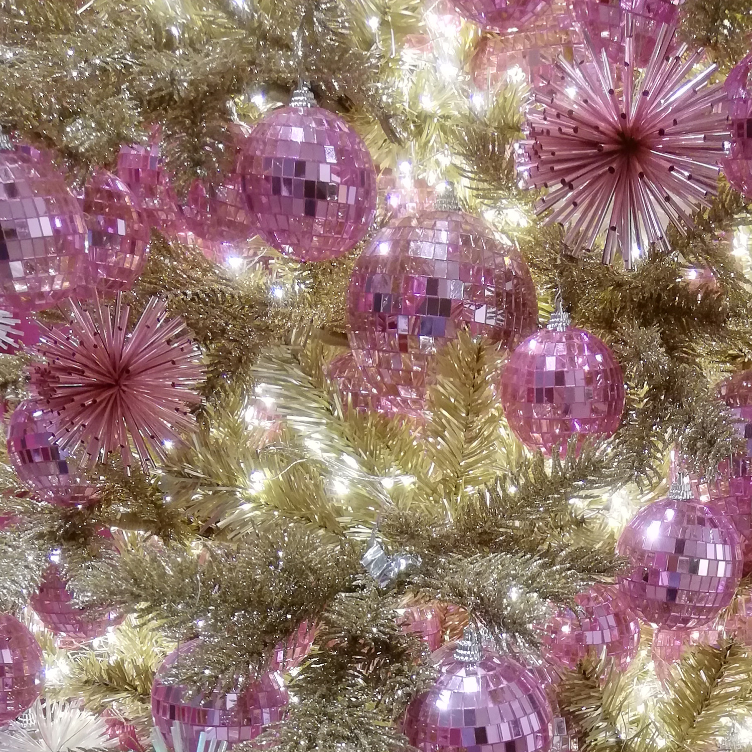 Spiegelkugel 10cm - Discokugel - Echtglas - 7x7mm Spiegel - rosa