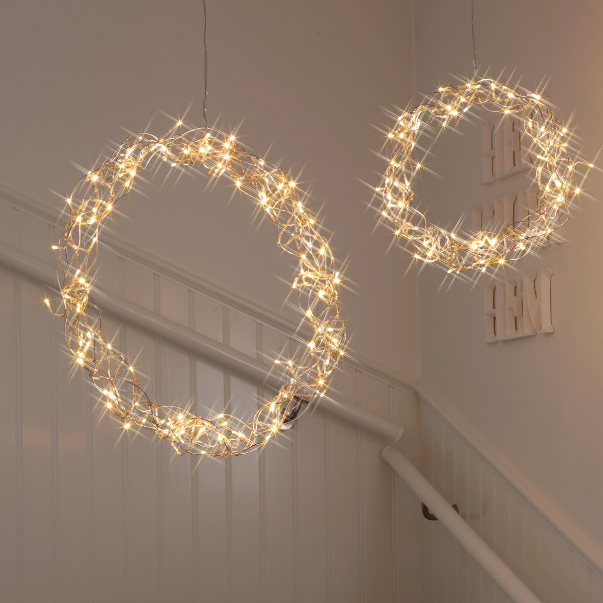 LED-Kranz Curly - 136 warmweiße LEDs - Ø 50cm - silber