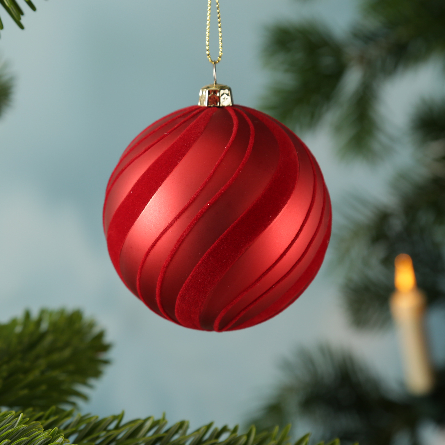 Christbaumkugeln mit Samtstreifen - Weihnachtsbaumkugeln - bruchfest - D: 8cm - rot - 12er Set