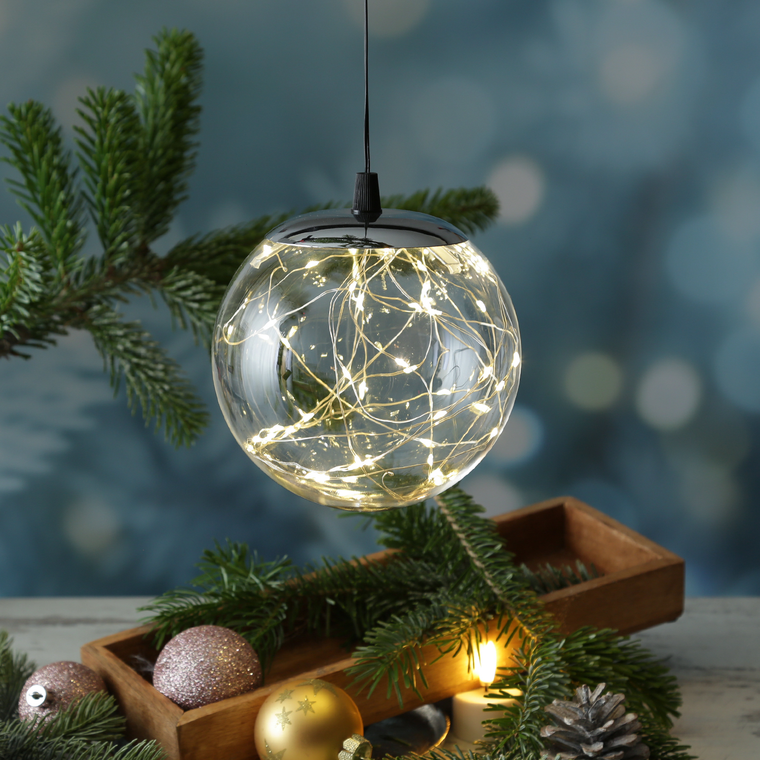 LED Lichterkugel mit Drahtlichterkette - 40 warmweiße LED - Timer - D: 15cm - f. Innen/Außen