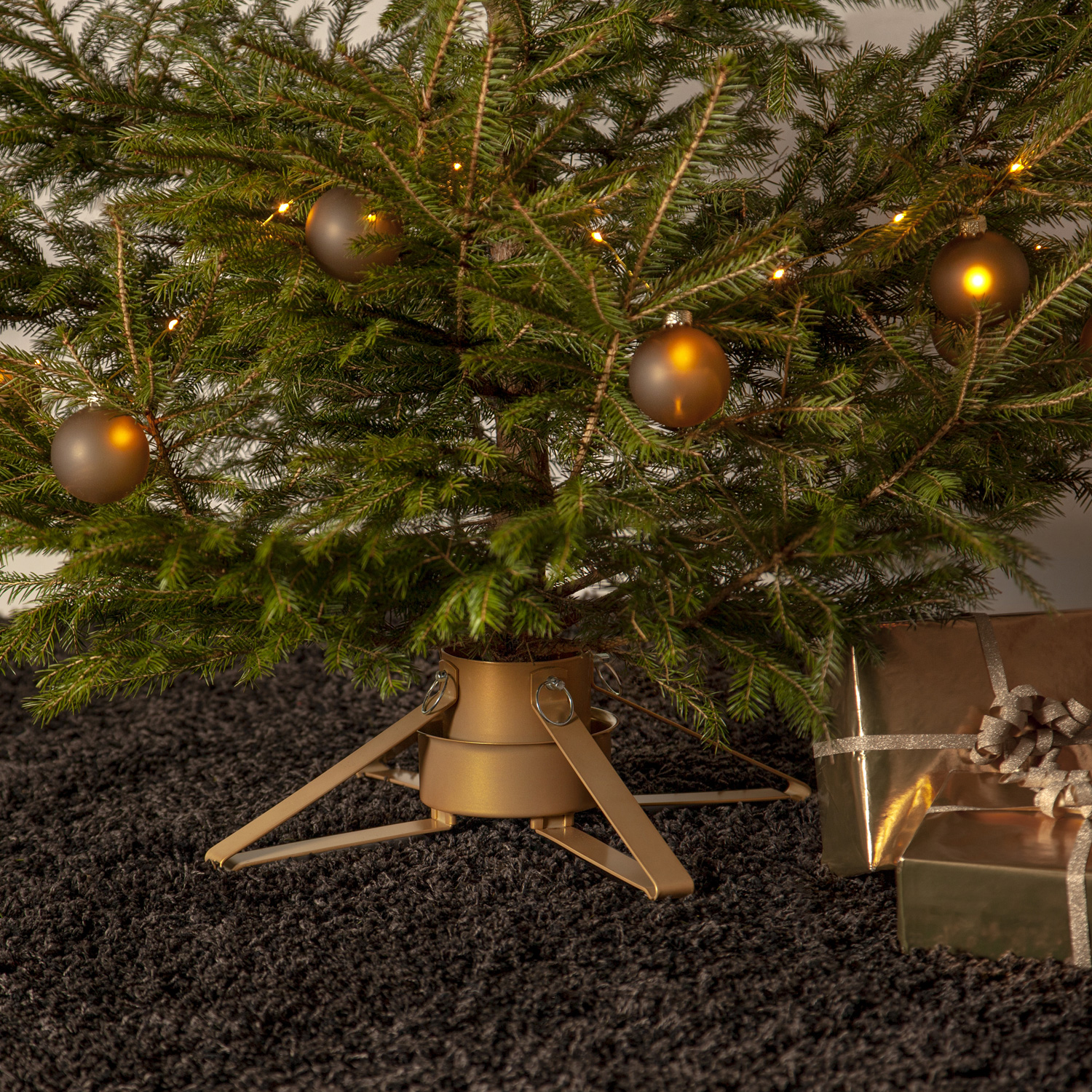 Christbaumständer FYNN - Stammdurchmesser 3,5-8,5cm - Höhe bis 2,6m -  Wassertank 0,9 - gold