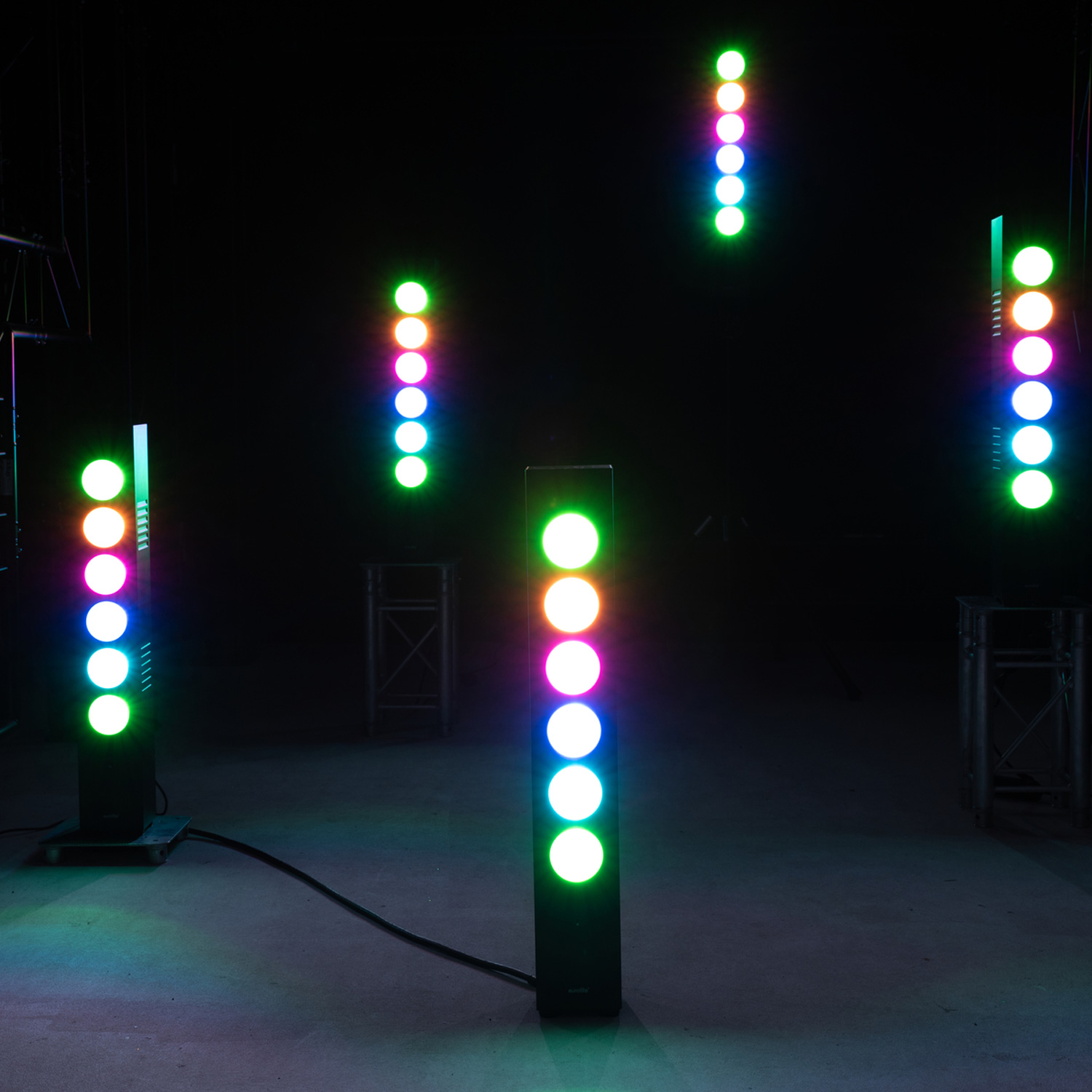 LED Lichtsäule Lichtorgel - high Power 6x 30W COB - DMX - inkl. Fernbedienung - Partyraumbeleuchtung LED Lichtsäule Lichtorgel - high Power 6x 30W COB - DMX - inkl. Fernbedienung - Partyraumbeleuchtung