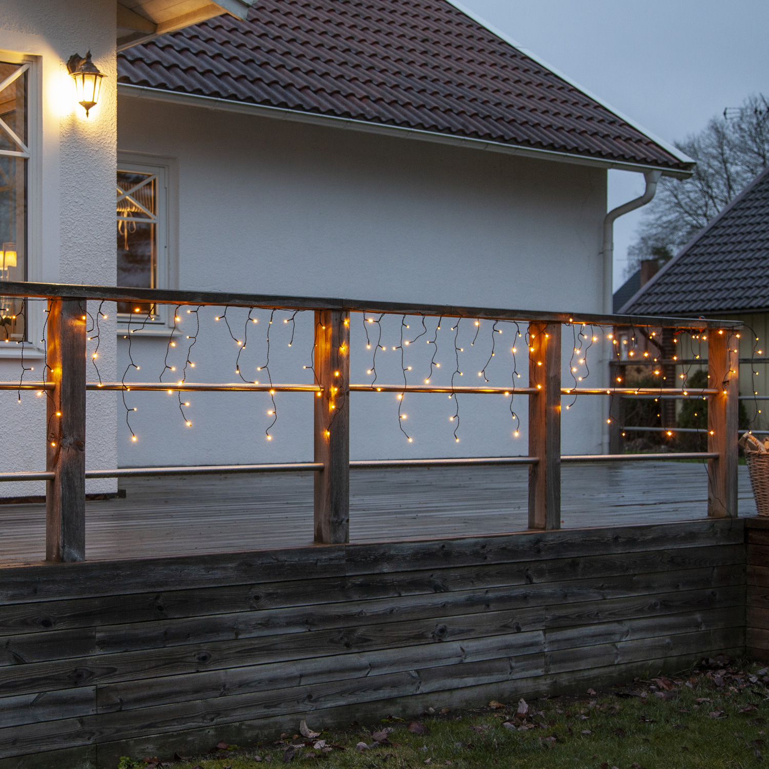 LED Lichtvorhang - Serie LED - outdoor - 480 ultra warmweiße LED - L: 11,9m, H: 55cm - schwarzes Kabel