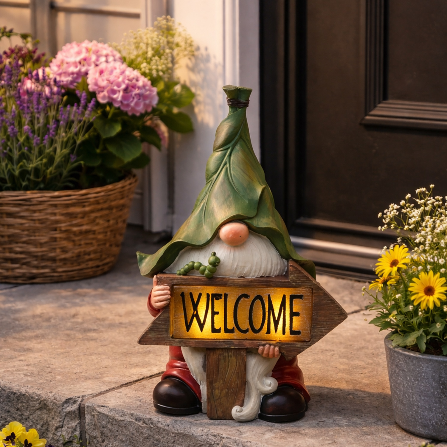 LED Solar Gartenzwerg mit WELCOME Schild - Gartenfigur - warmweiße LED - Lichtsensor - H: 33cm