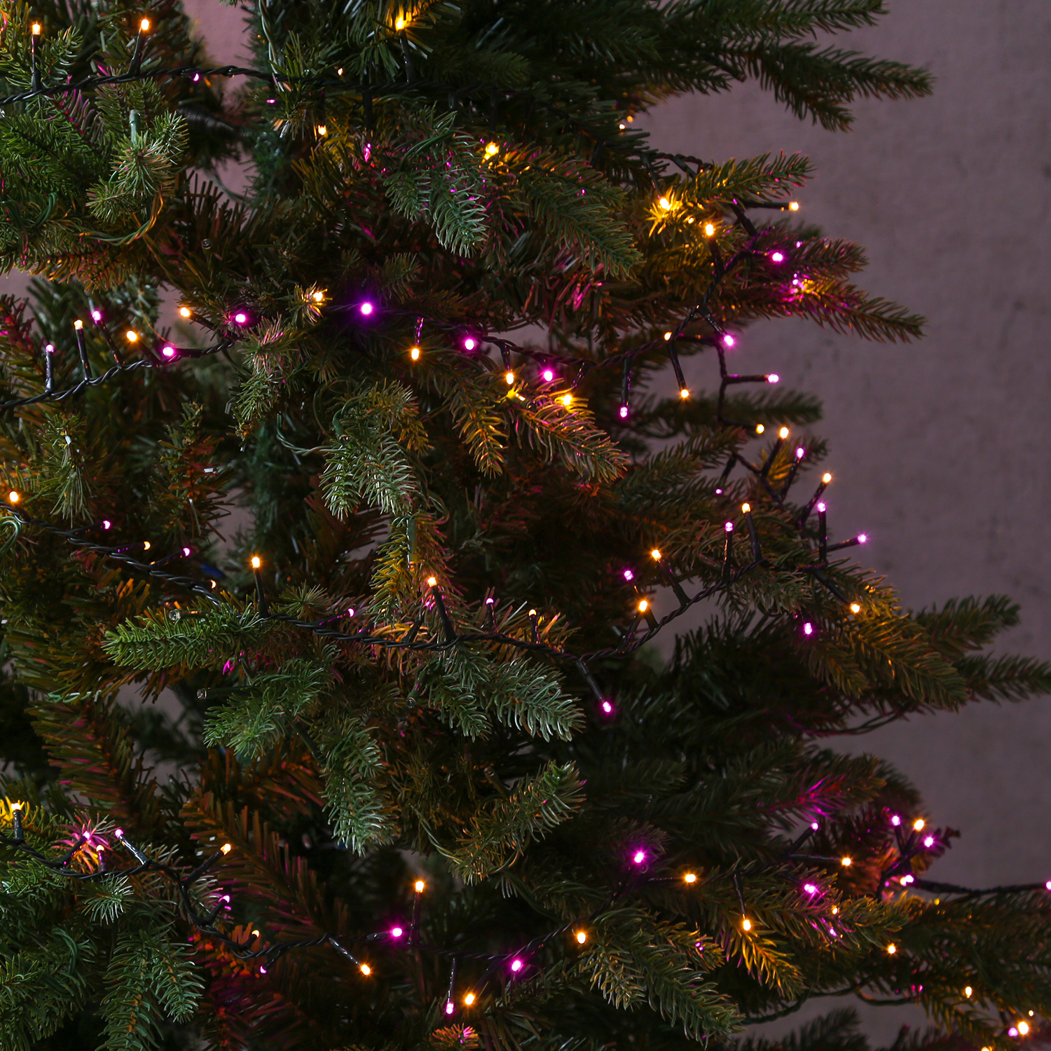 Weihnachtsbaum Lichterkette außen