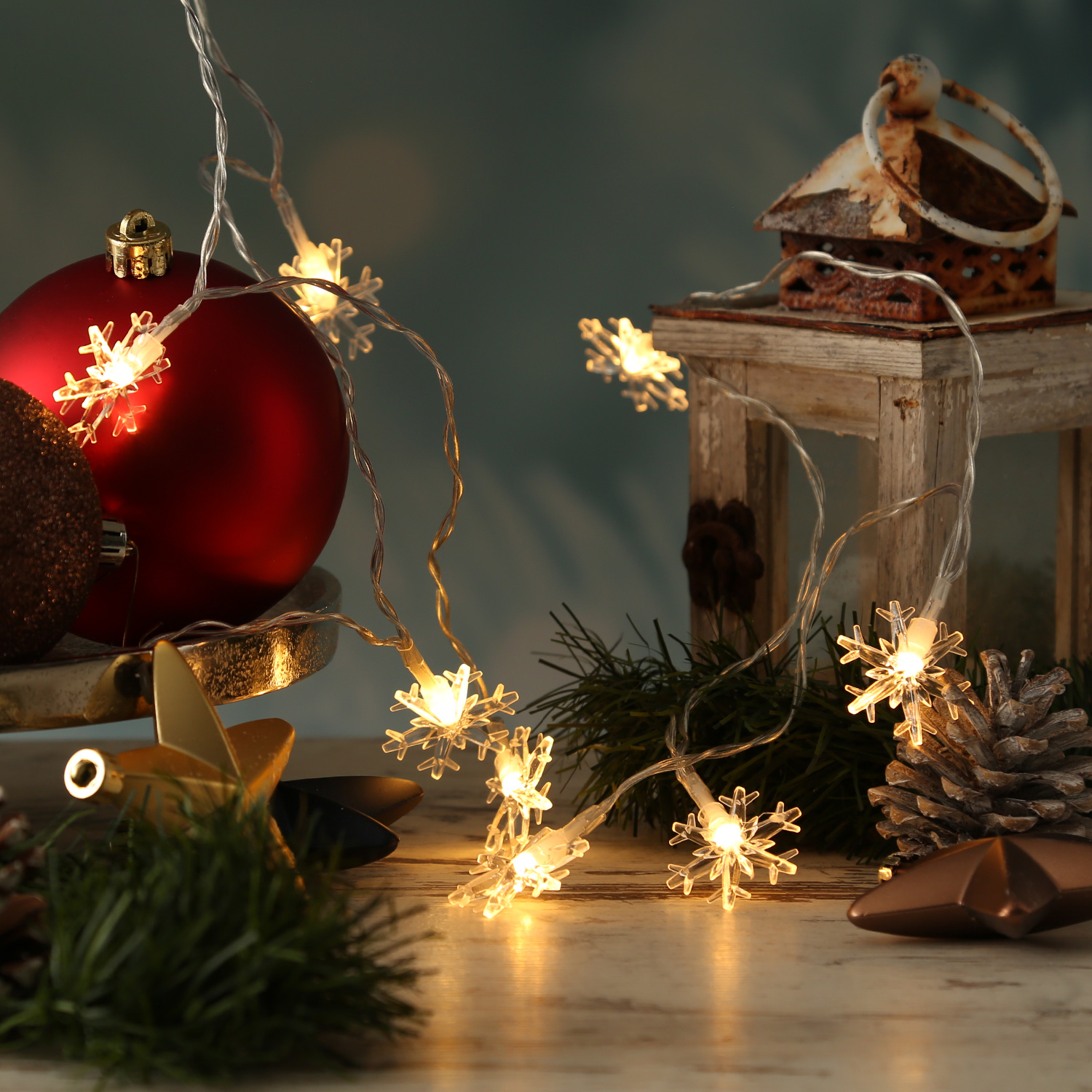 LED Lichterkette Schneeflocken - 10 warmweiße LED - L: 2m - Timer - Batteriebetrieb - für Innen