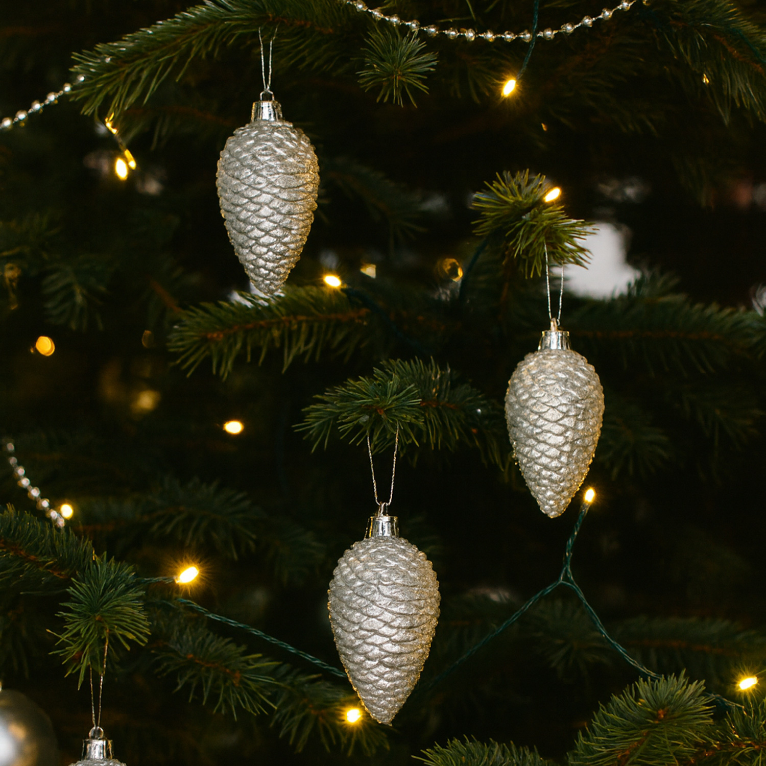 Christbaumschmuck ZAPFEN - Weihnachtsbaumschmuck - bruchfest - glitzernd - H- 8cm - silber - 6er Set