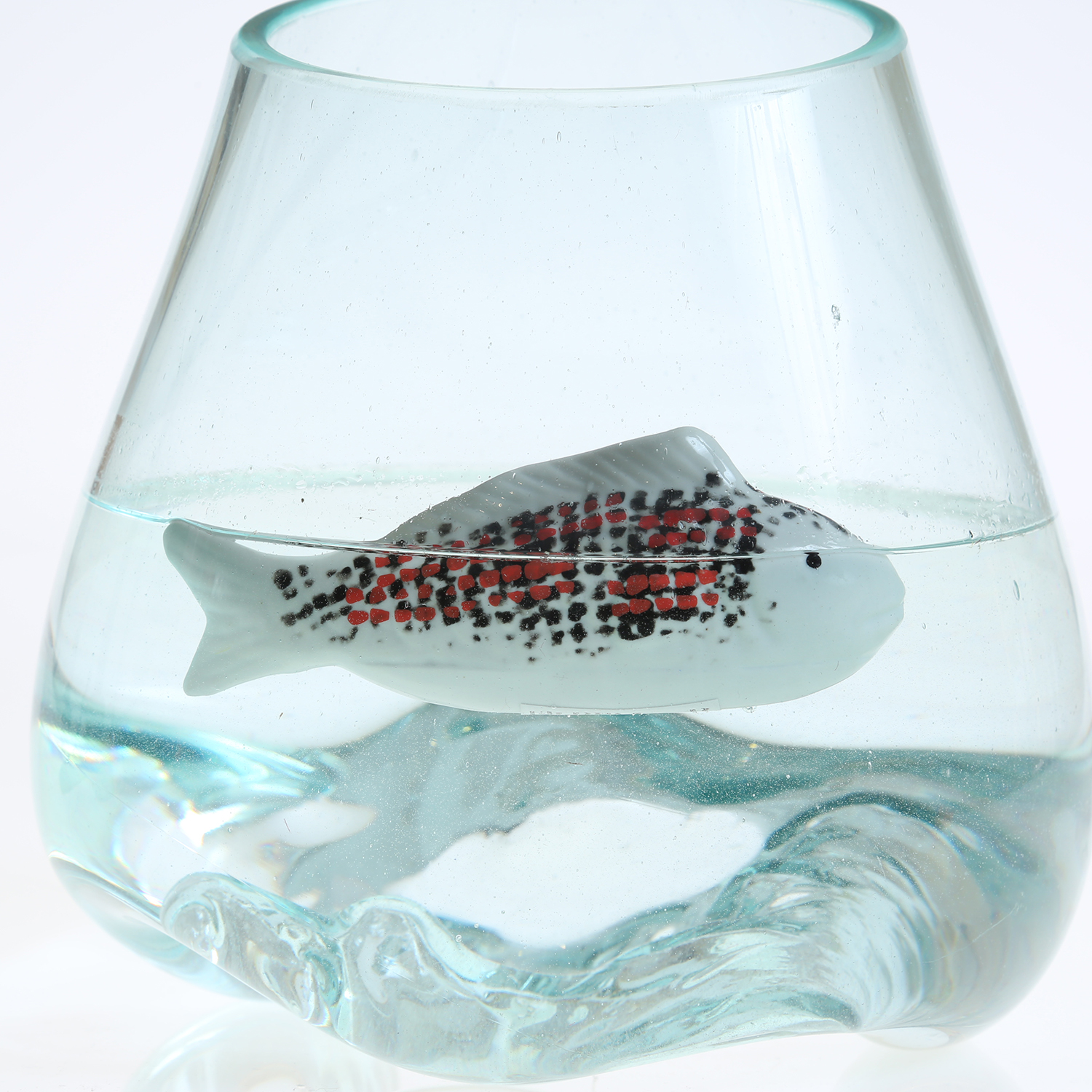 Teichdeko Fisch ZEUS - Dekofigur - Porzellan - schwimmend - L: 15,5cm - weiß, schwarz, rot