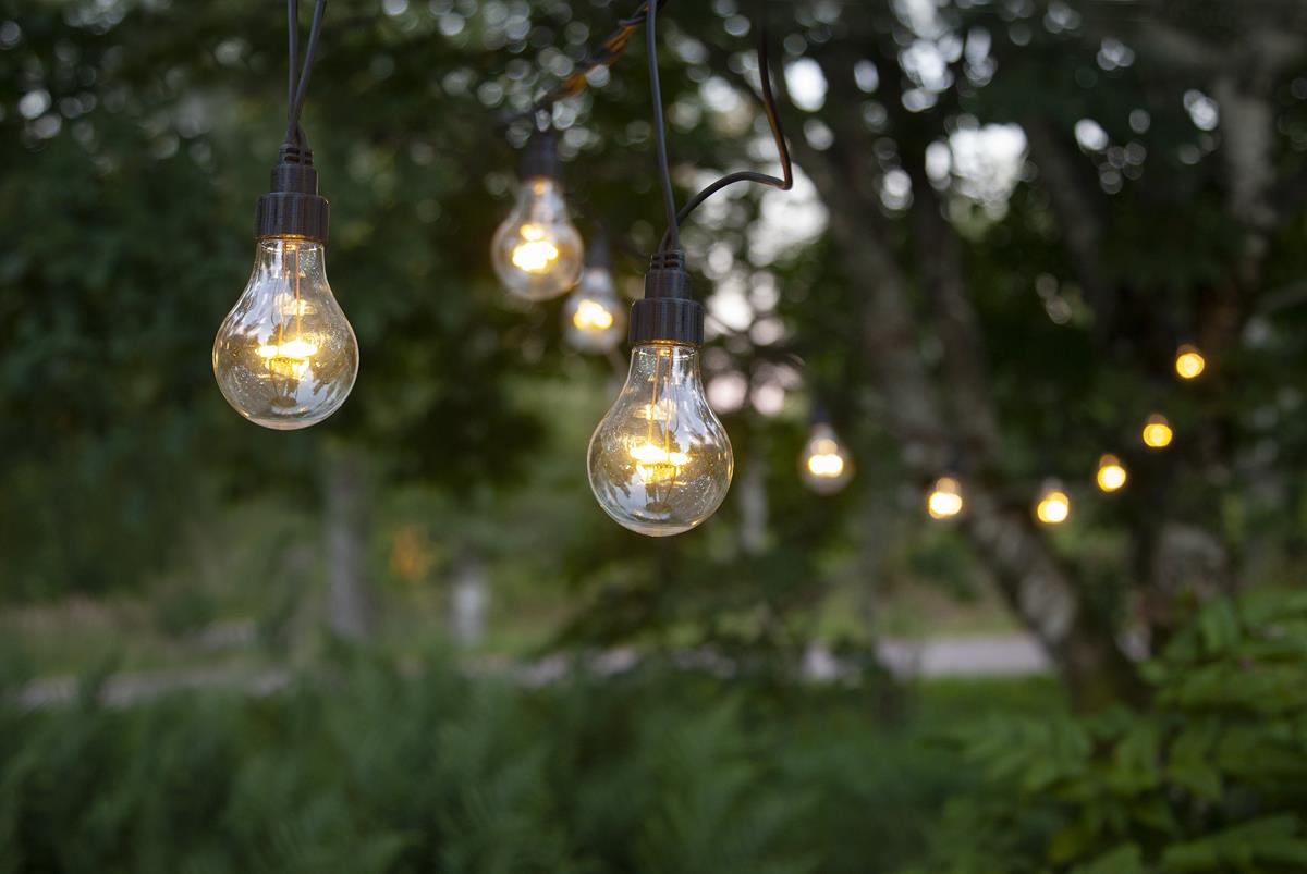 System LED Black - Lichterkette 10fach - erweiterbar - schwarzes Kabel - warmweiße LED Lampen - IP44