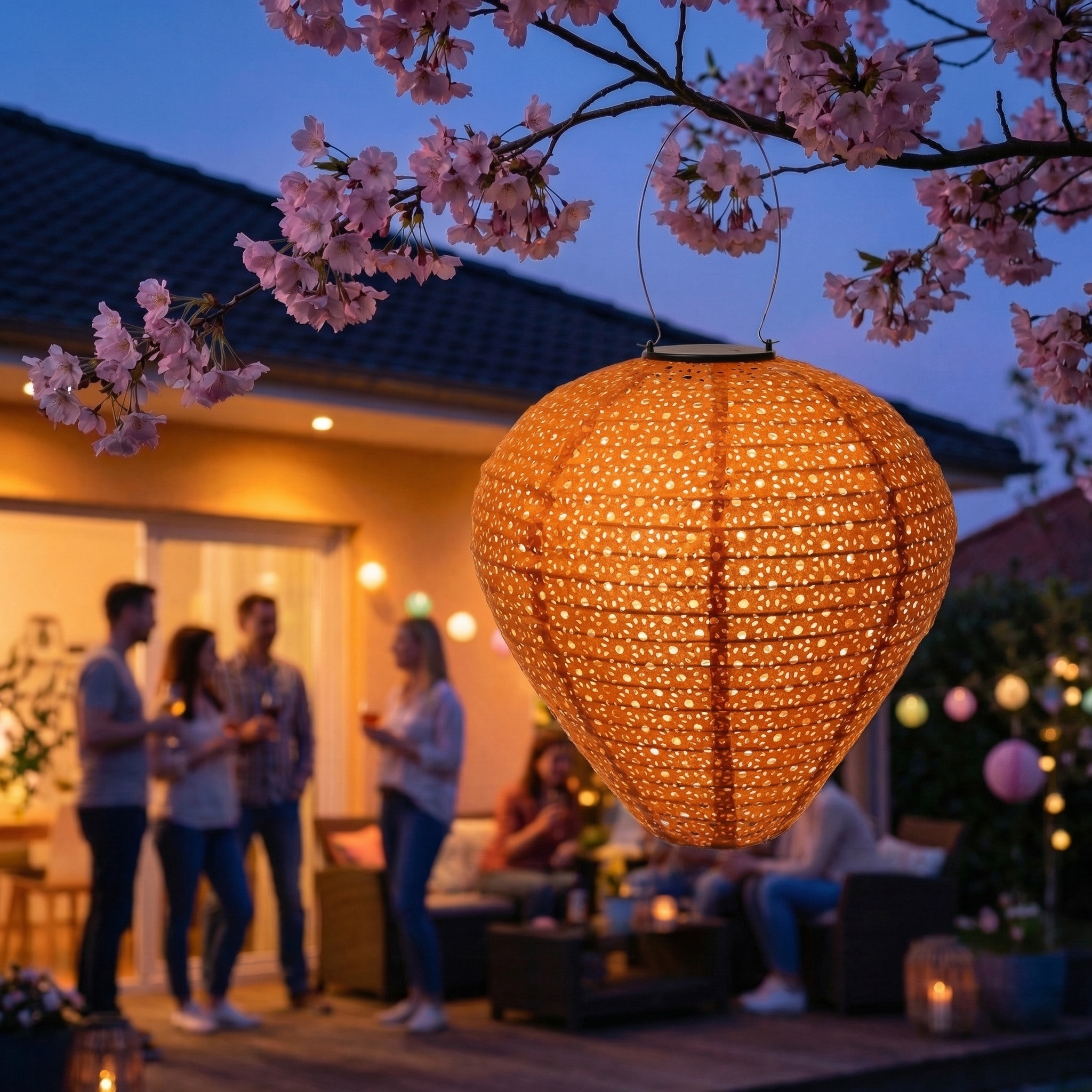 LED Solar Lampion Ballon - mit Blumenmuster - warmweiß - H: 30cm - D: 30cm - Lichtsensor - braun
