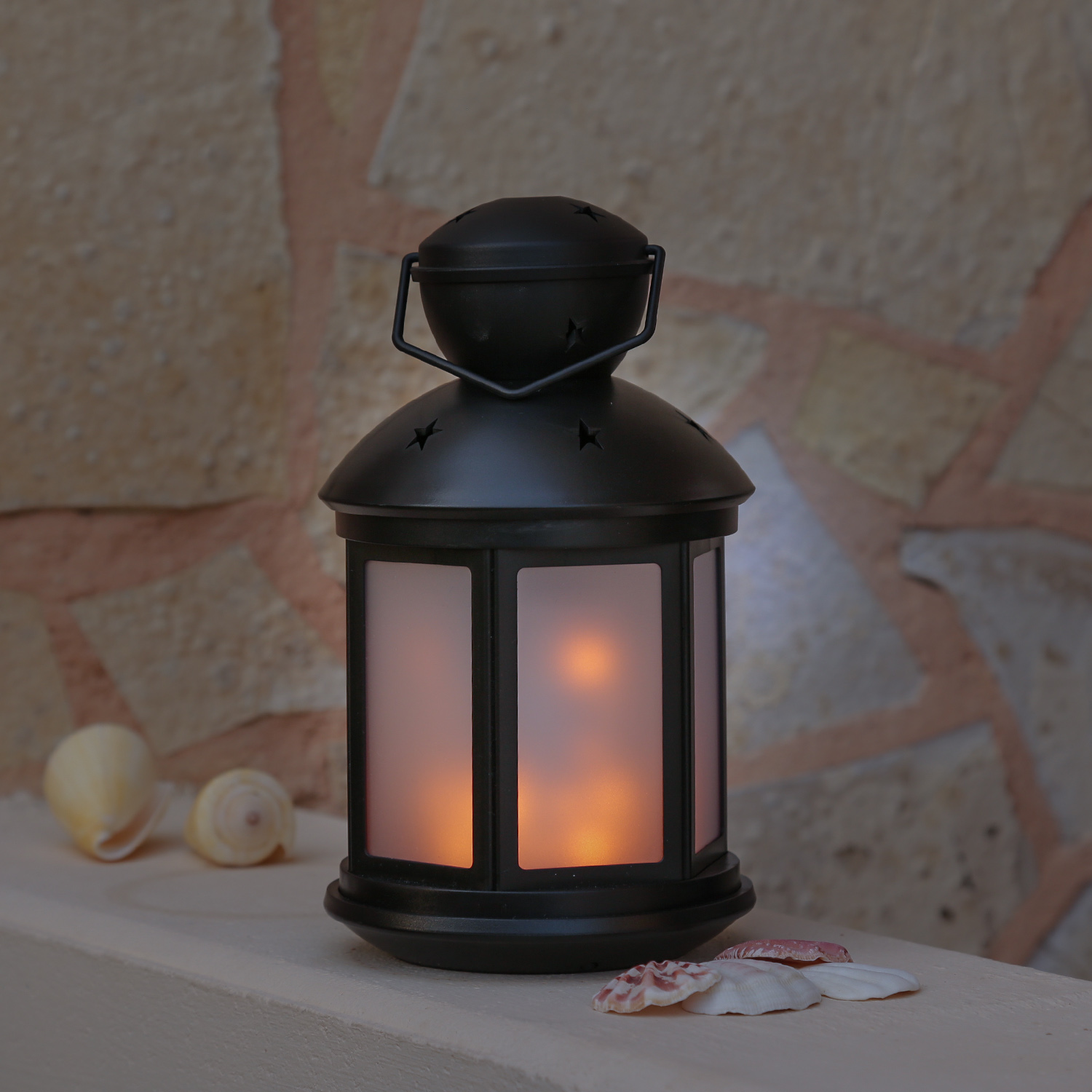 LED Laterne weiß - bewegter Flammeneffekt - H: 22cm - Batteriebetrieb - schwarz