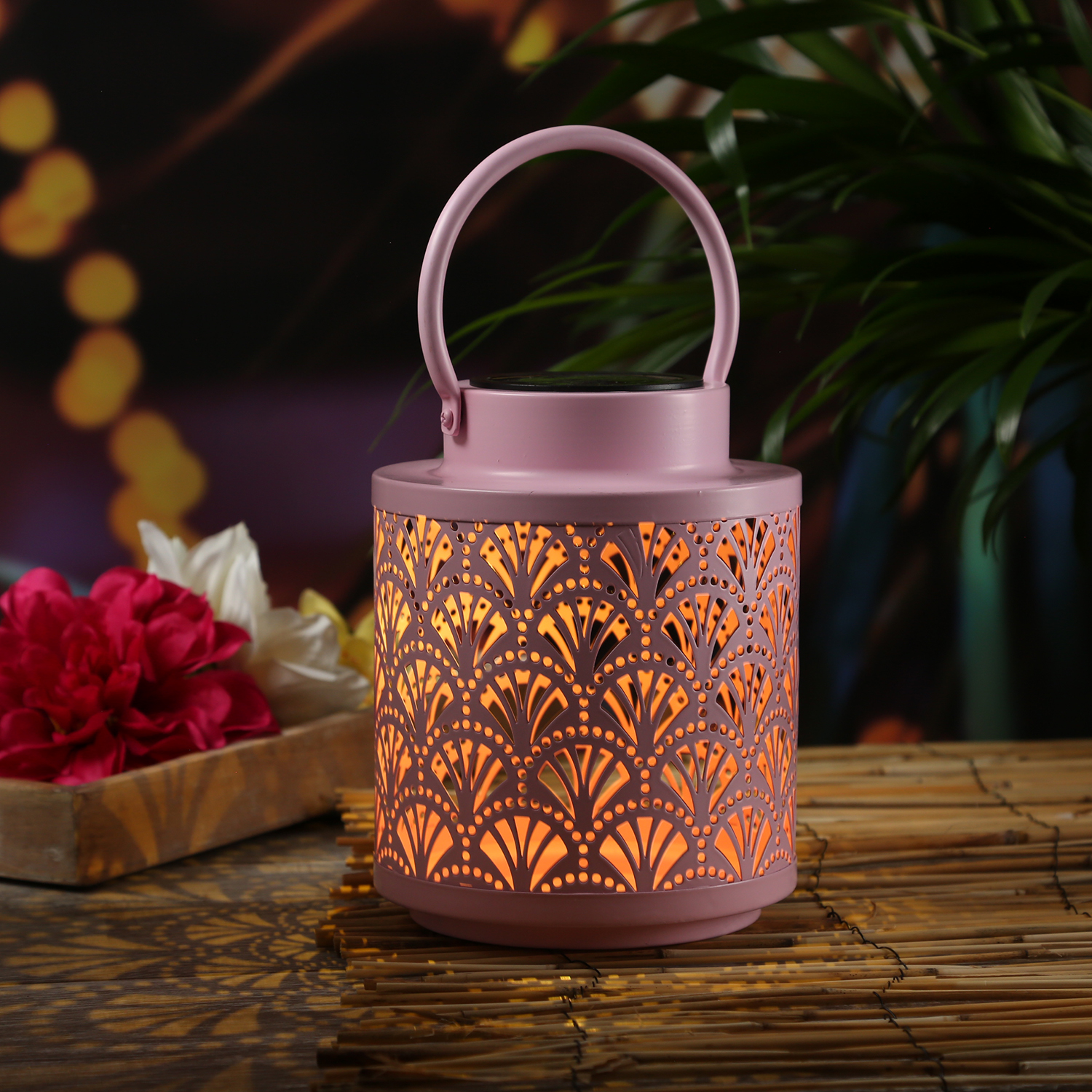 LED Solar Laterne - Fächer Muster - hängend und stehend - H: 19cm - Lichtsensor - für Außen - rosa