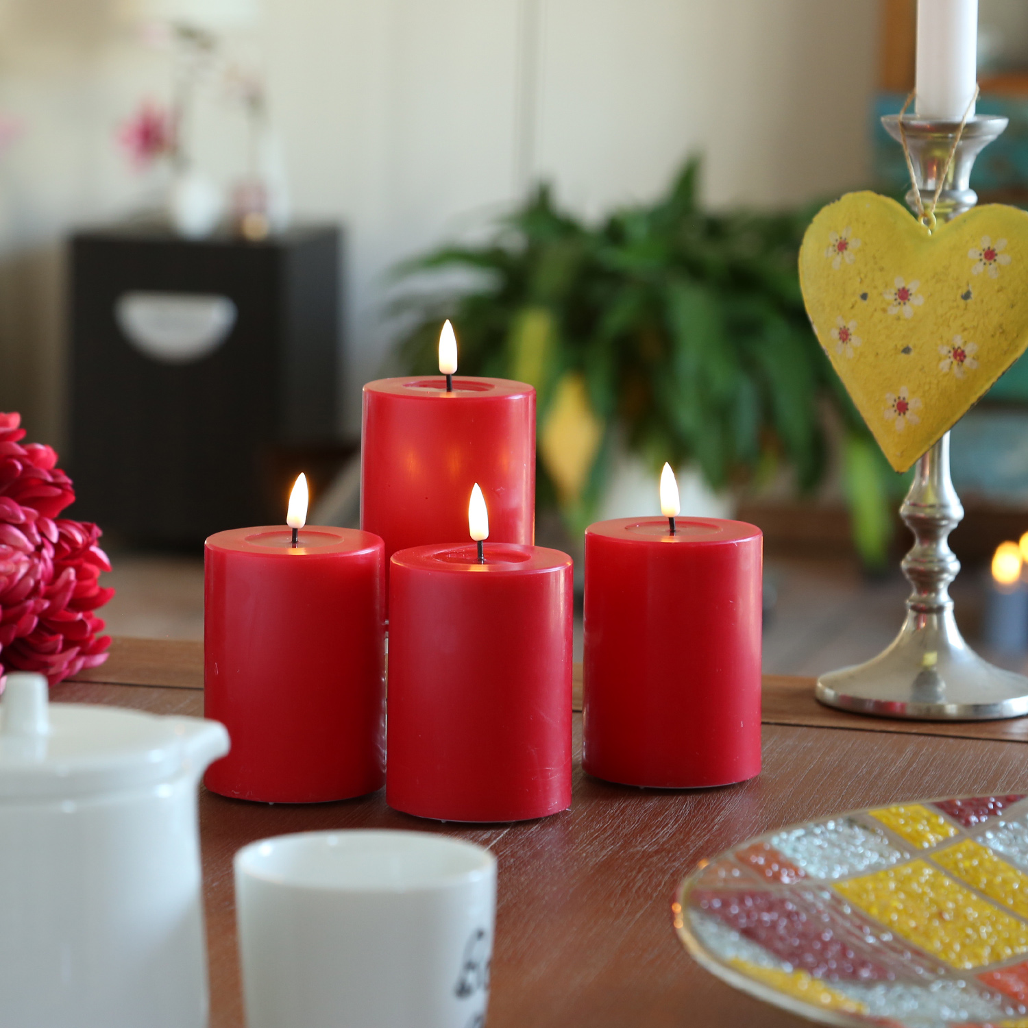 LED Kerzenset MIA - Echtwachs - H: 10cm/D: 7,5cm - mit Batt./Fernbedienung - rot - 4er Set