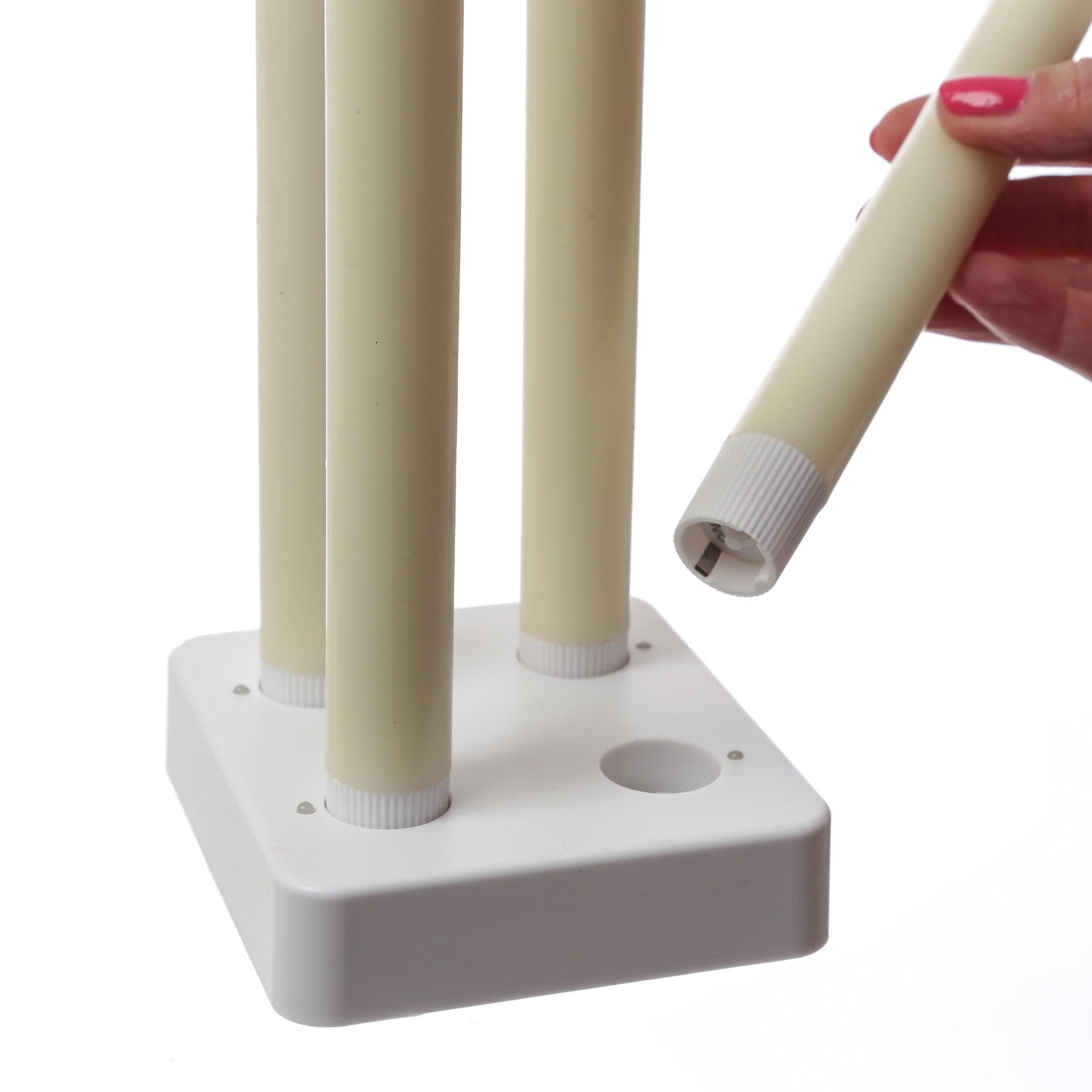LED Stabkerzen LISA - Echtwachs - mit Ladestation - inkl. Fernbedienung - H: 25cm - creme - 4er Set