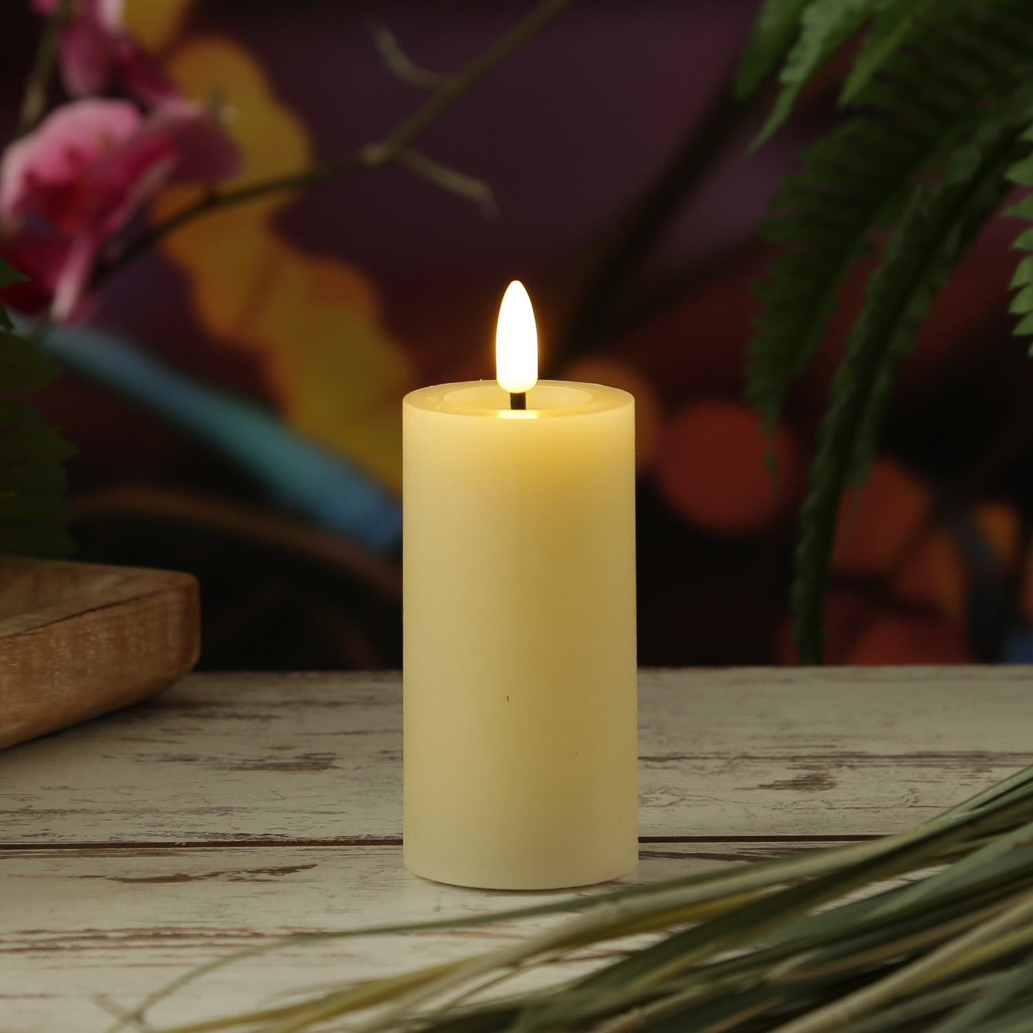 LED Kerze LINA - Rustik-Optik - Echtwachs - H: 12,5cm - D: 5cm - Batterie - Timer - creme