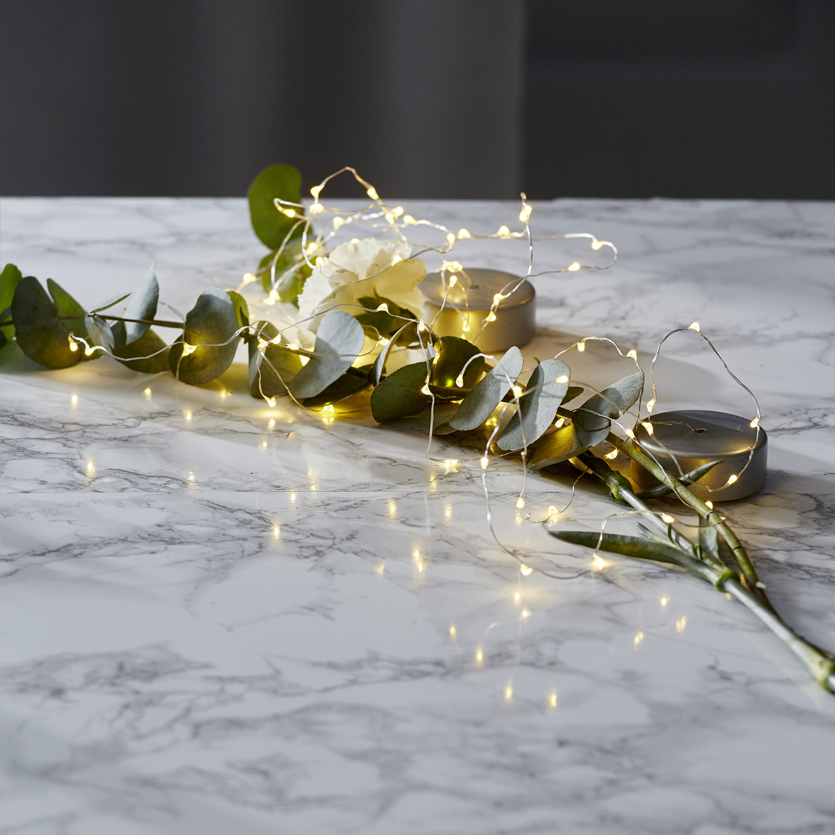 LED Drahtlichterkette "Dew Drop" - 20 warmweiße LED - silberner Draht - 1m - Batteriebetrieb - Timer