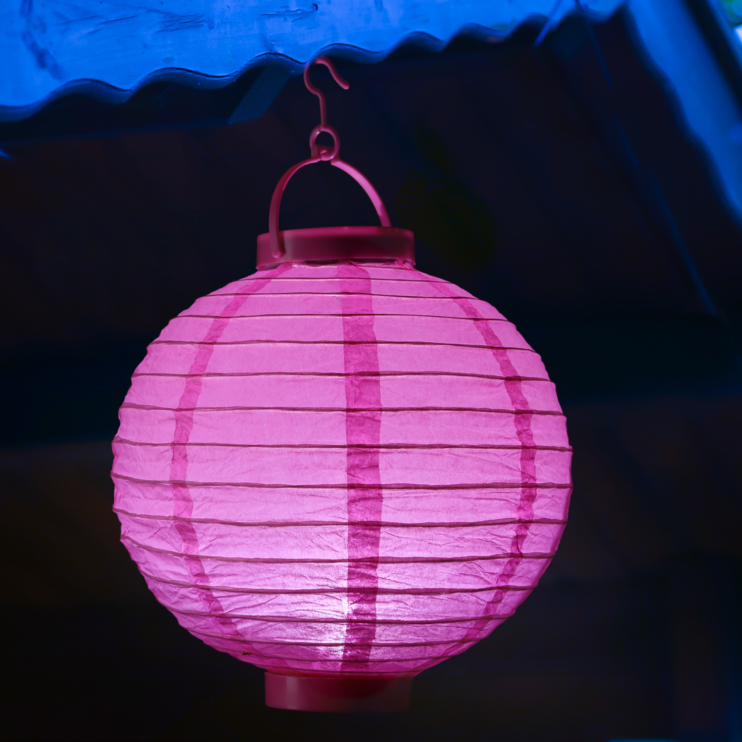 LED Lampion FESTIVAL - kaltweiße LED - D: 30cm - Montagehaken - 5er Set bunt