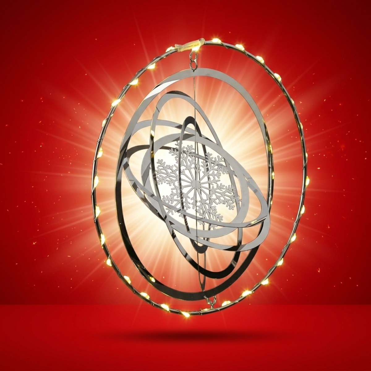 LED Kreis mit Schneeflocke - 3D Dekohänger - 30 warmweiße LED - D: 20cm - Timer - silber