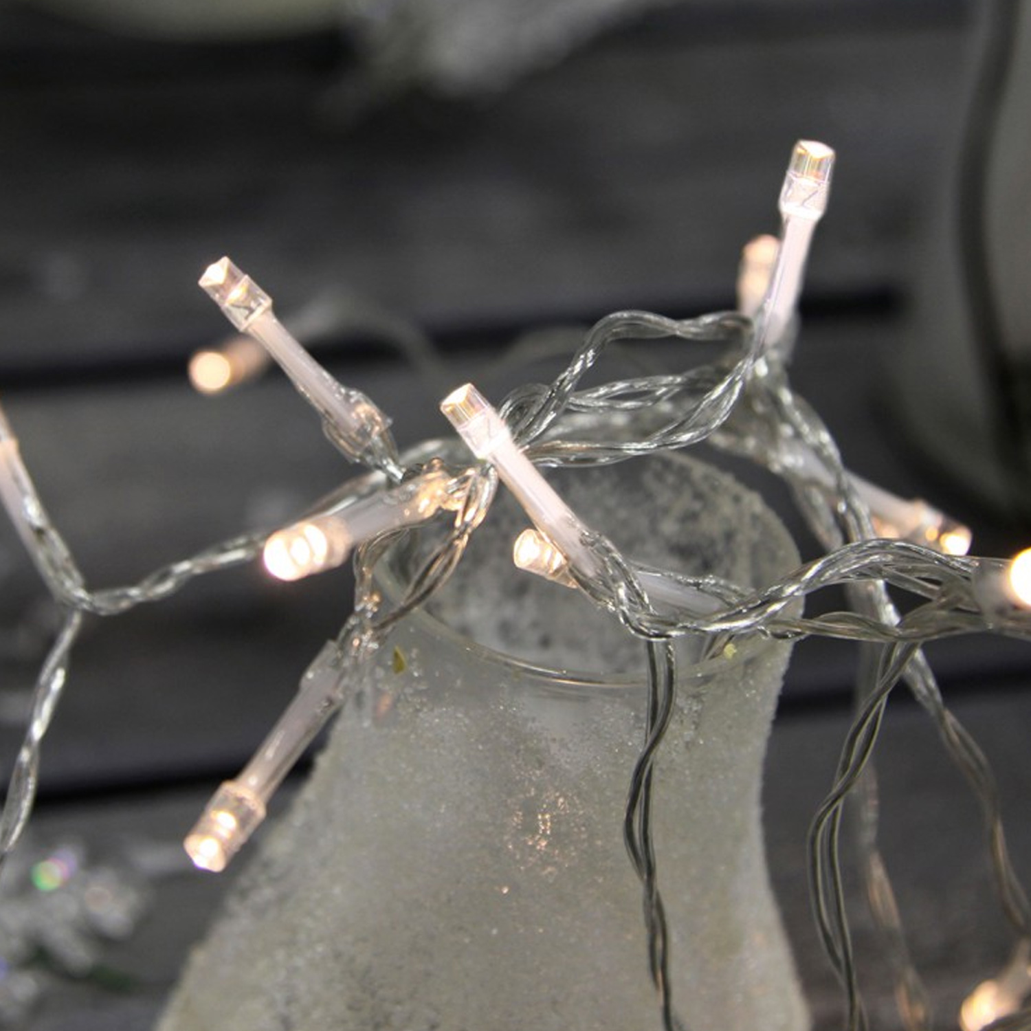 LED-Lichterkette | BATT | Outdoor | Batterie | Transparentes Kabel | 50 warmweiße LED | 7,5m | TIMER