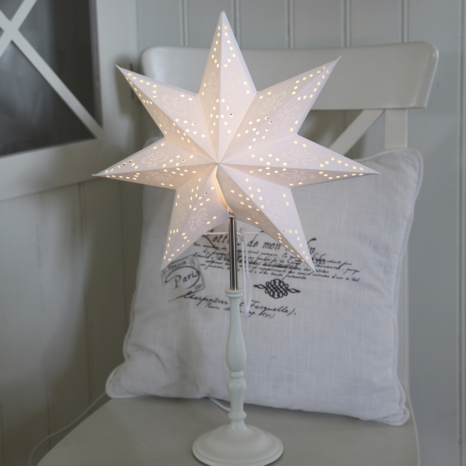 Papierstern "Romantic " - stehend - 7-zackig - H: 55cm, Ø 35 cm - inkl. Kabel - weiß