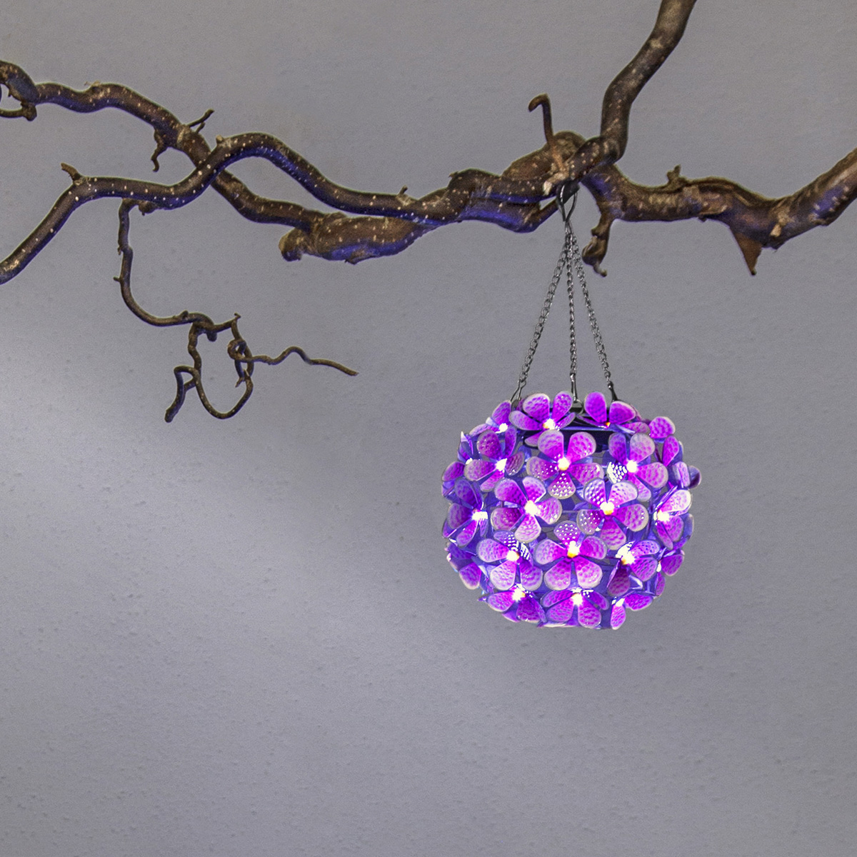 LED Solar Hängedeko "Hortensie" - mit Aufhänger - 44 kaltweiße LED - D: 16cm - Lichtsensor - pink
