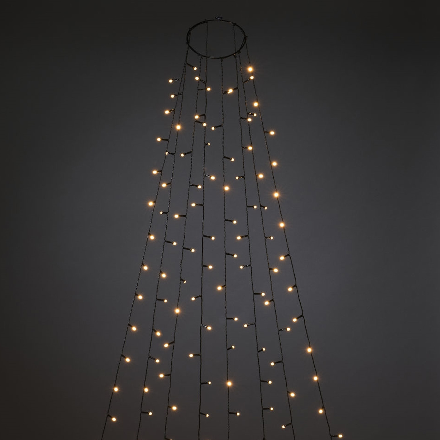 LED Baummantel Lichterkette - 8 Stränge á 30 bernsteinfarbene LED - Timer - Glimmereffekt - außen
