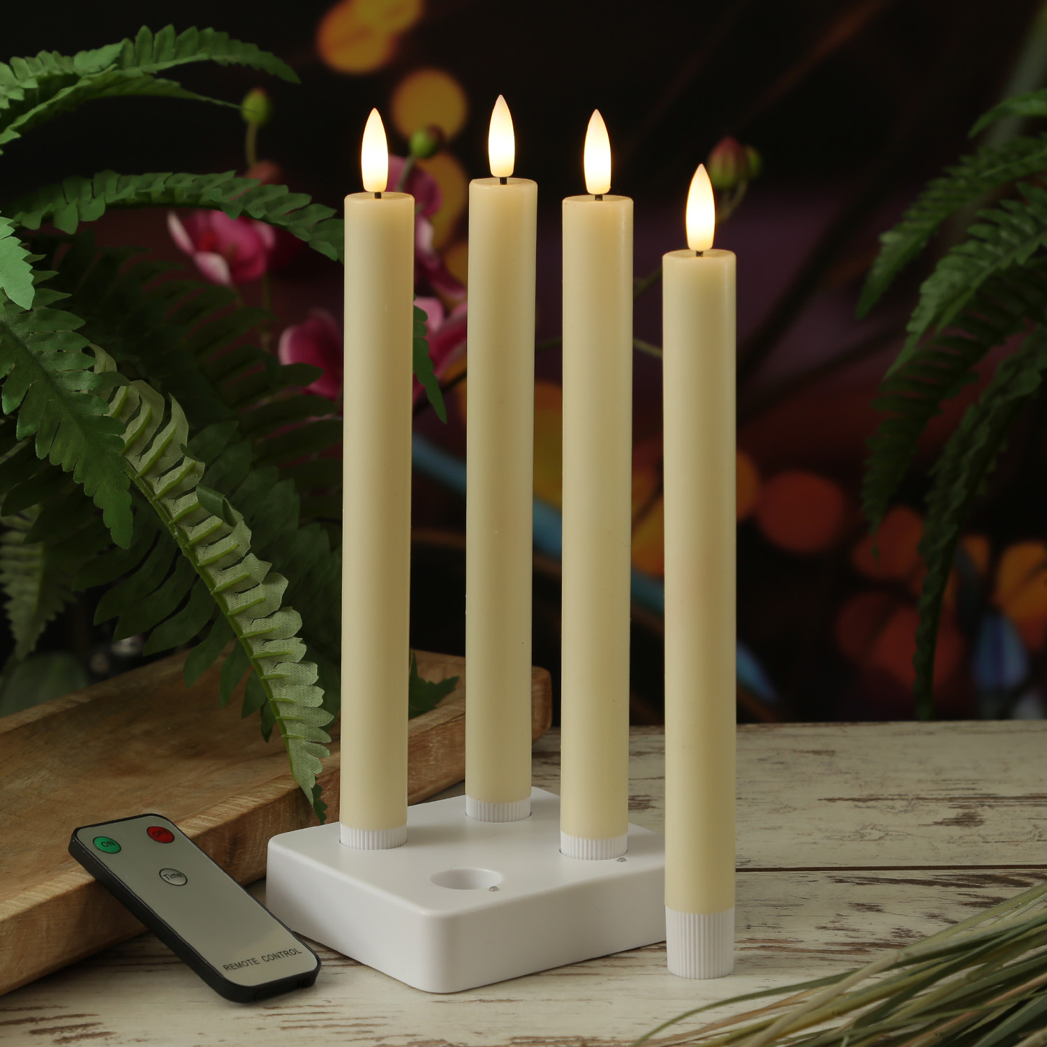 LED Stabkerzen LISA - Echtwachs - mit Ladestation - inkl. Fernbedienung - H: 25cm - creme - 4er Set