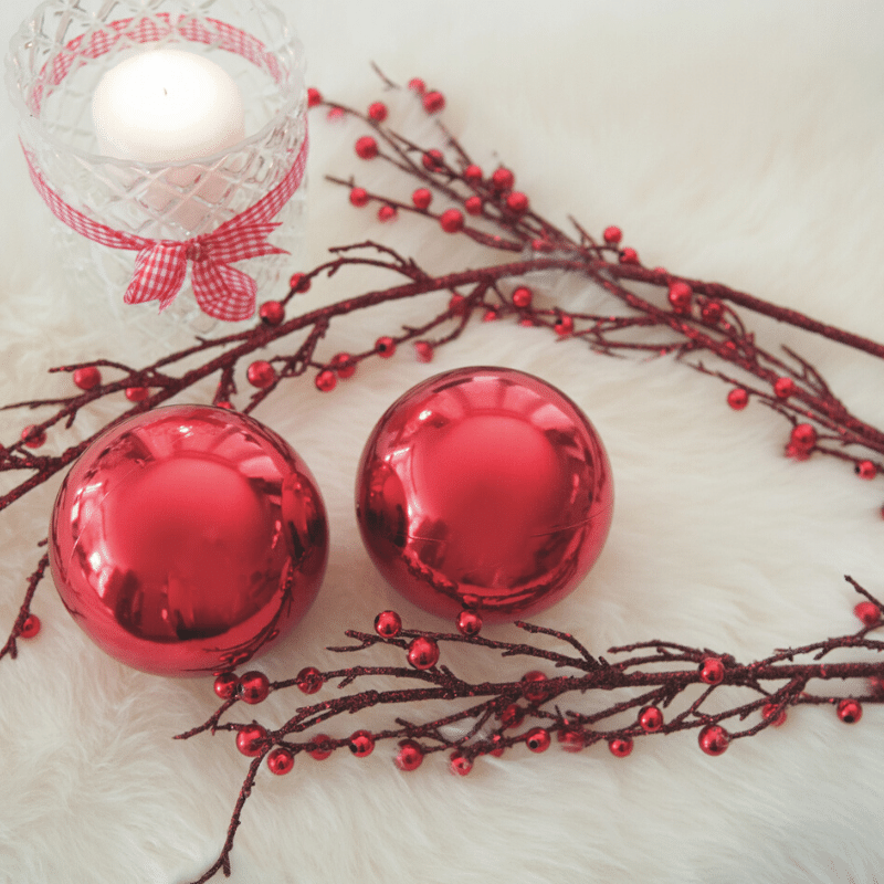 Dekokugeln rot - Weihnachtskugeln - für Innen und Außen - 4er Set - rot