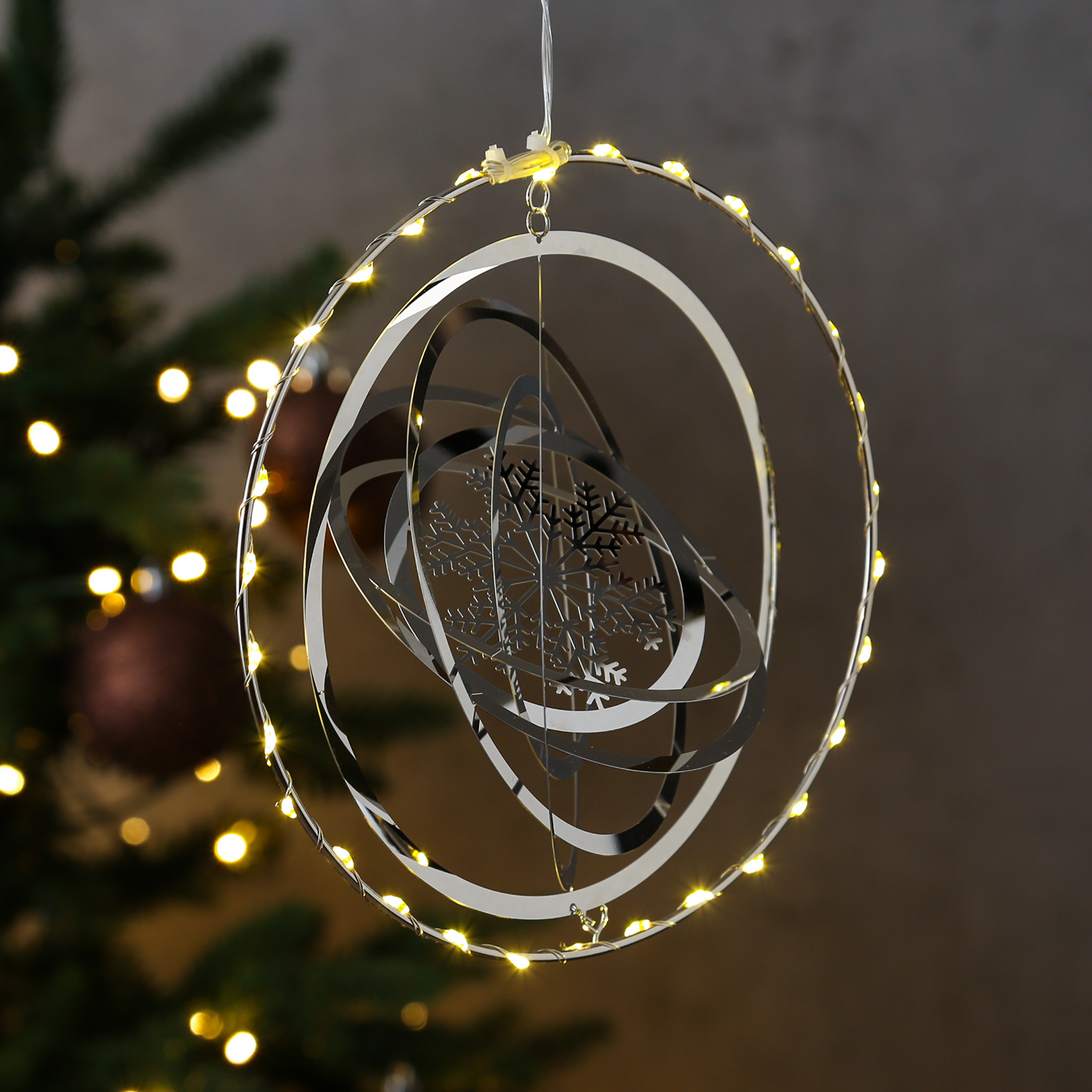 LED Kreis mit Schneeflocke - 3D Dekohänger - 30 warmweiße LED - D: 20cm - Timer - silber