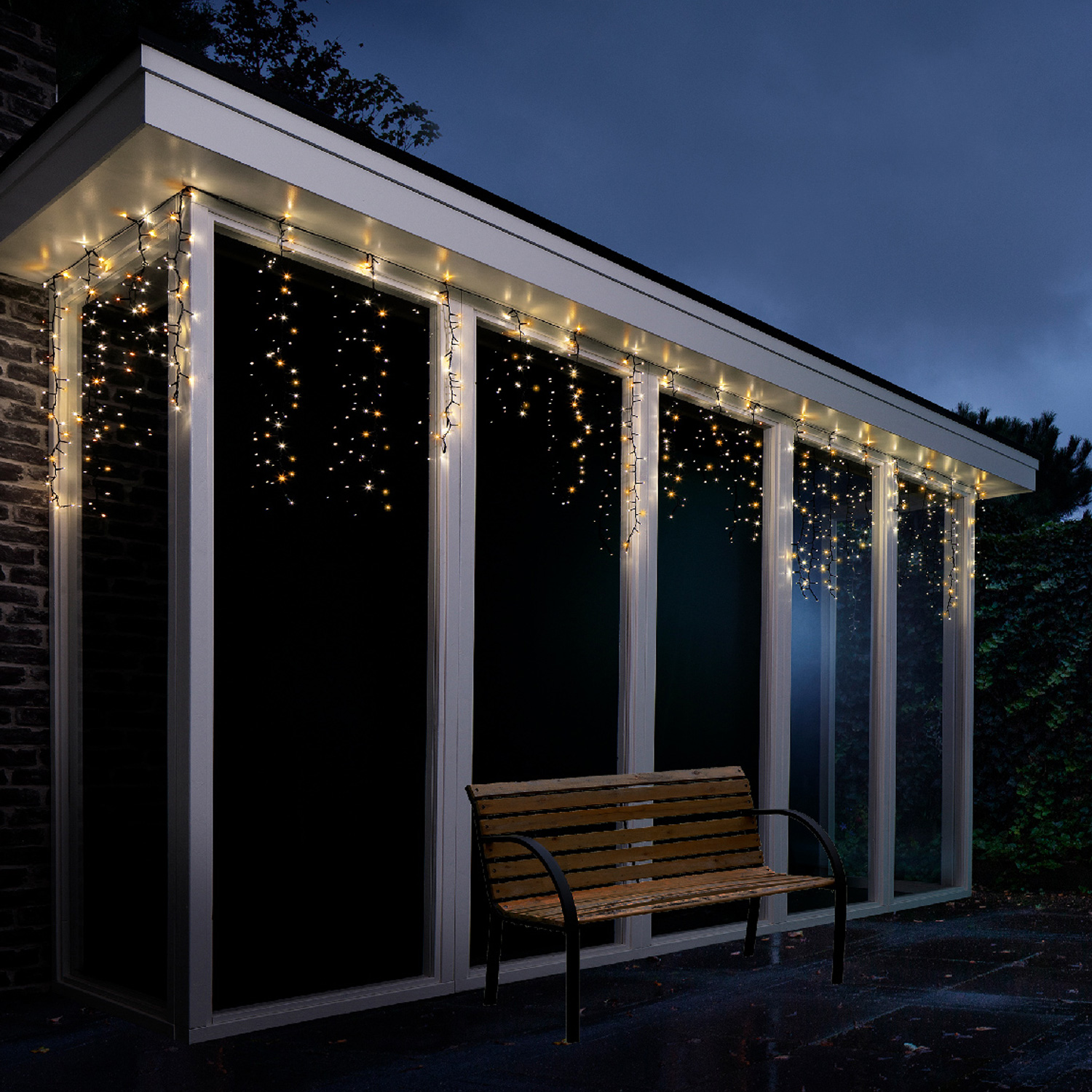 LED Lichtervorhang - 40 Stränge - 800 warmweiße LED - L: 3,9m - H: 2m - Timer - Außentrafo