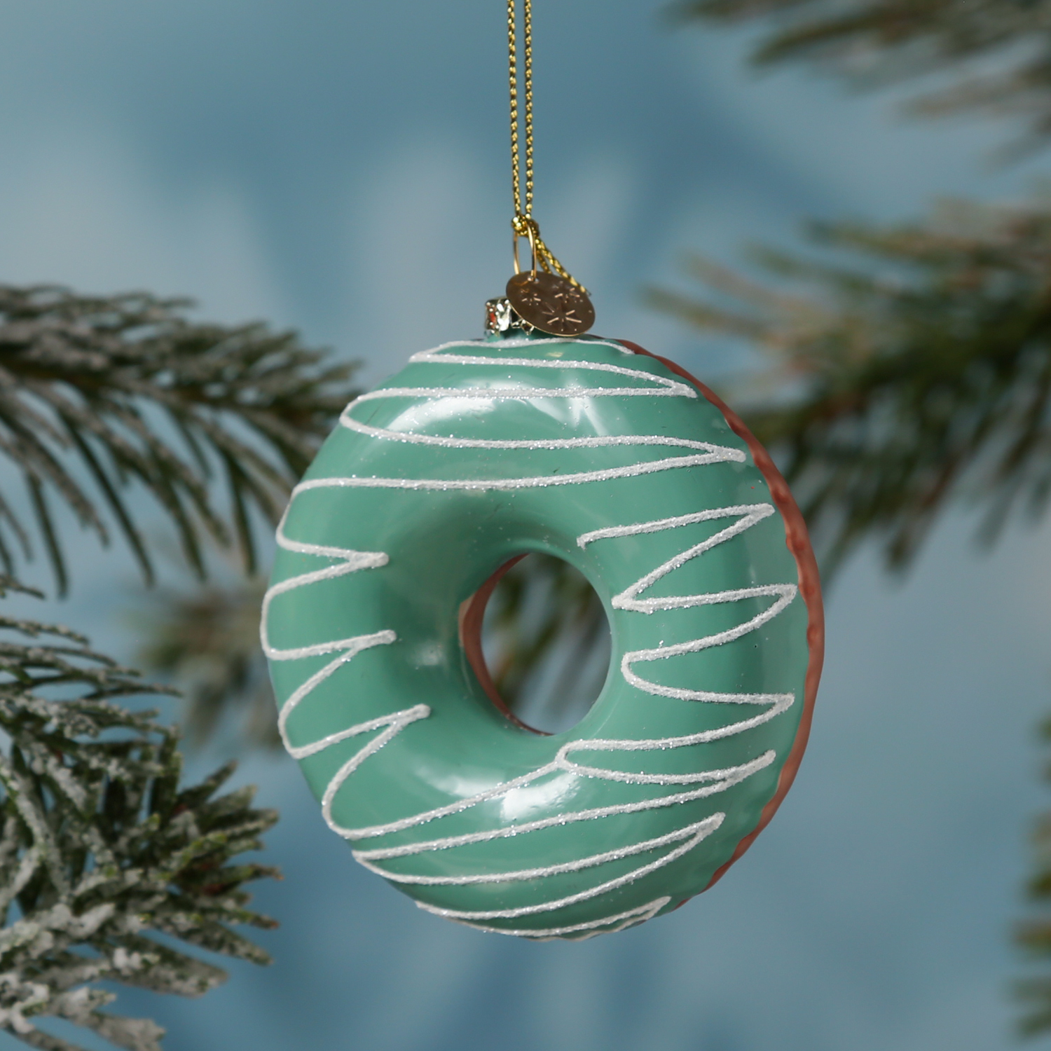 Weihnachtsbaumschmuck DONUT - Glas - inkl. Aufhänger - glänzend mit Verzierung - H: 8,5cm - blau Weihnachtsbaumschmuck DONUT - Glas - inkl. Aufhänger - glänzend mit Verzierung - H: 8,5cm - blau