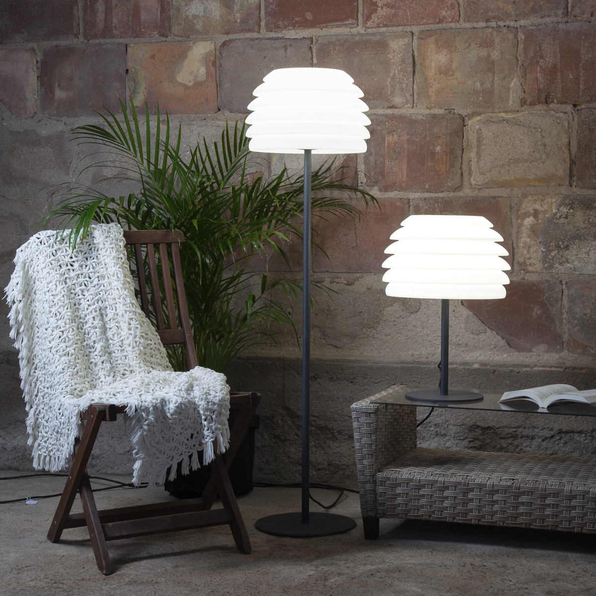 Stehlampe "Ambi" outdoor IP65 - E27 Sockel - H: 51,5cm D: 37cm - max 40W 1