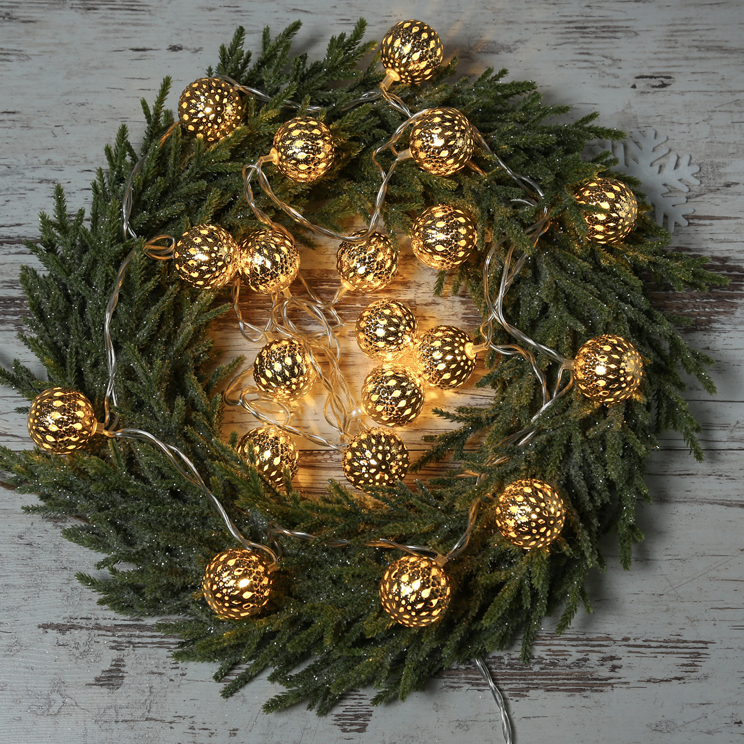 LED Dekolichterkette Metallkugeln - 20 warmweiße LED - D: 4cm - L: 2,76m - Netzteil - gold